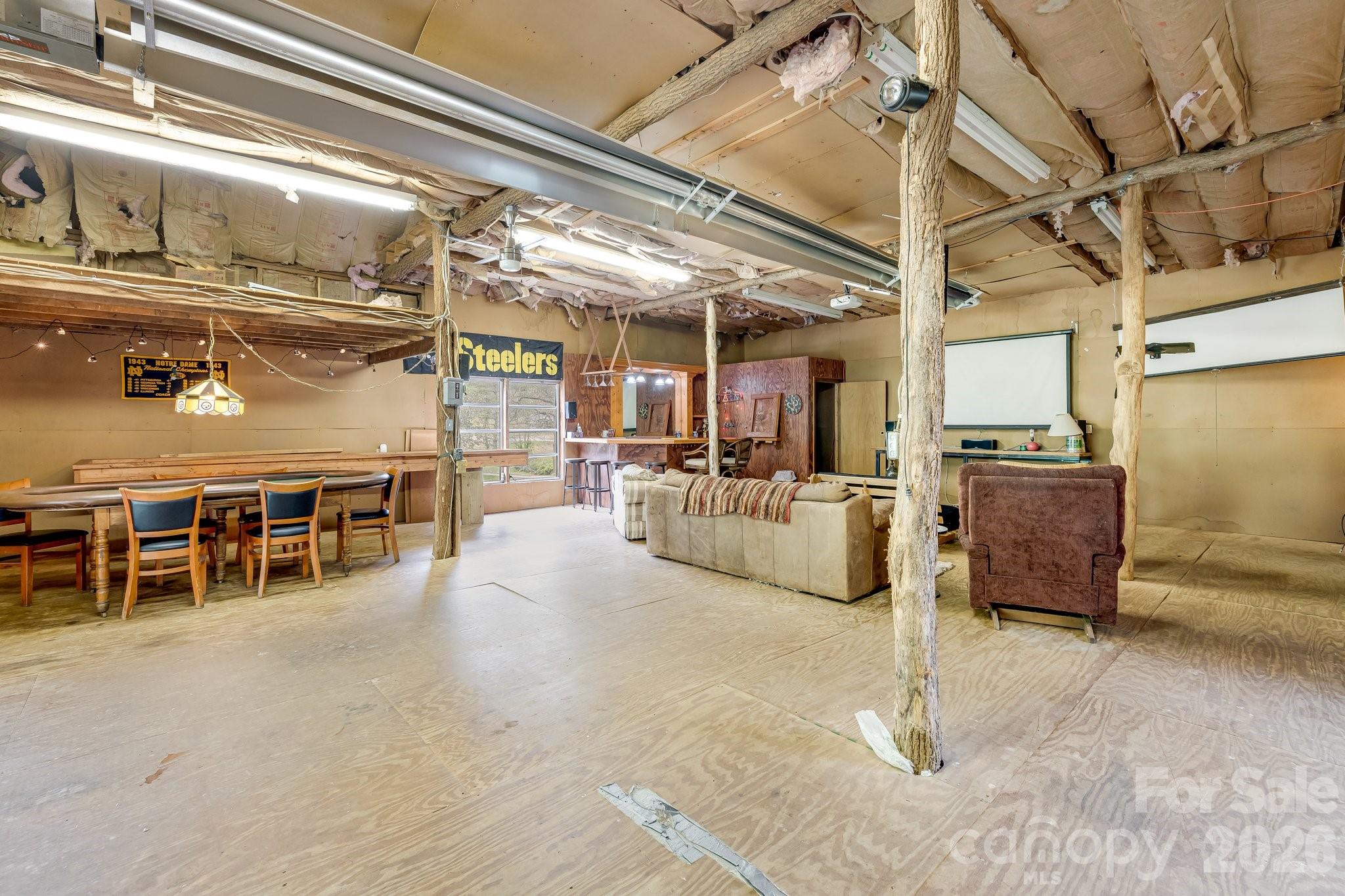 6334 Jacks Creek Road Property Photo 36
