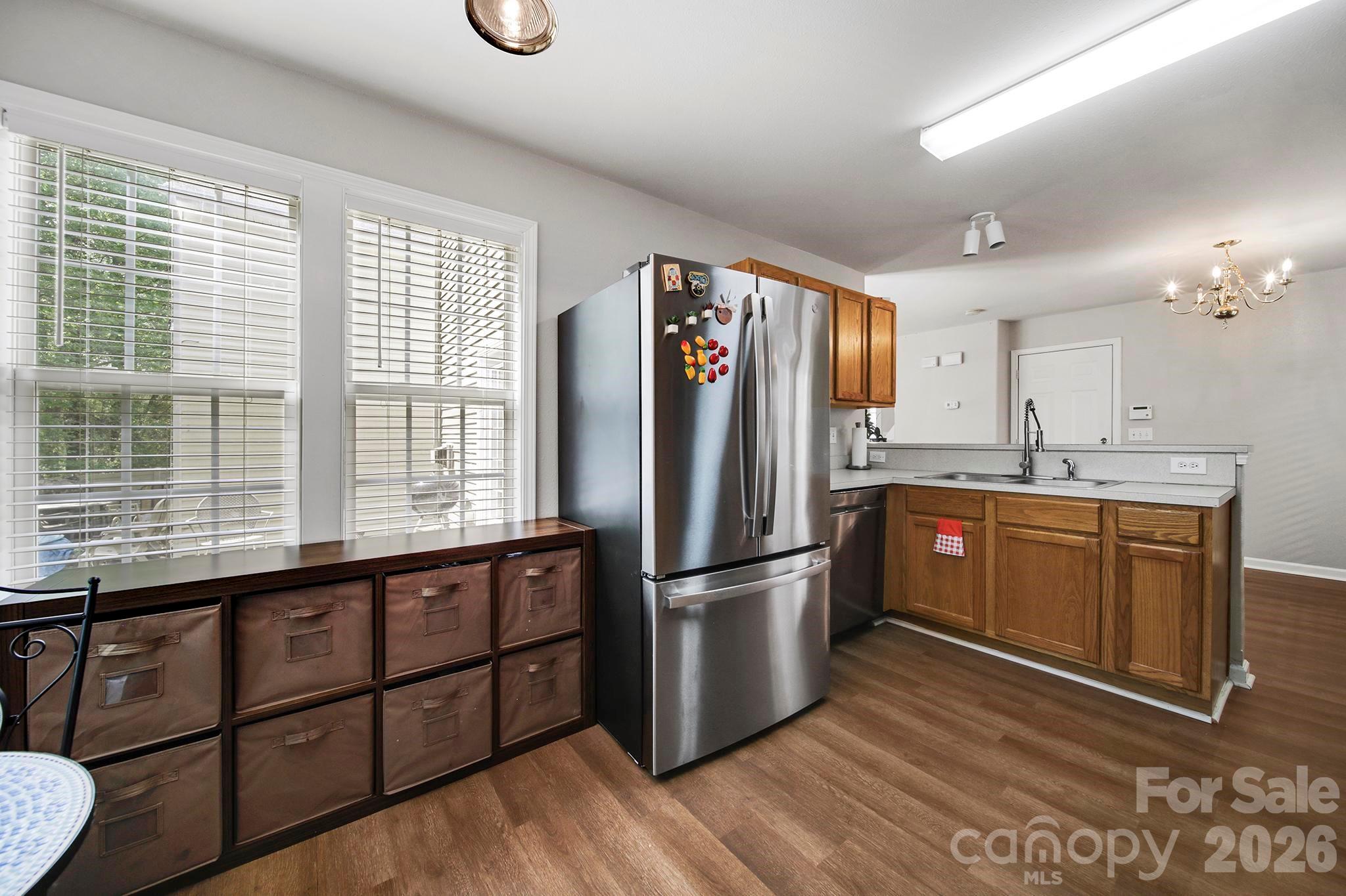 2604 Cochrane Drive Property Photo 6
