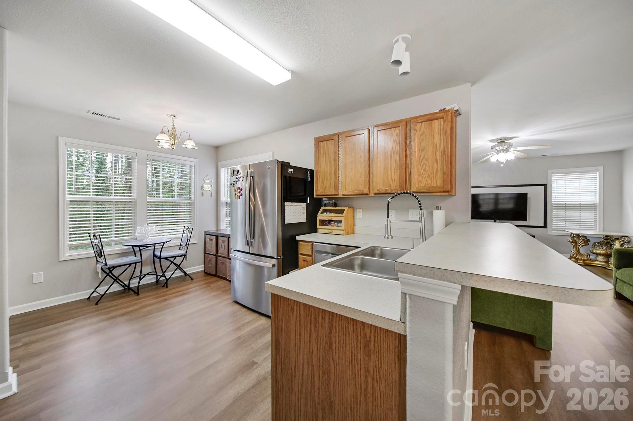 2604 Cochrane Drive Property Photo 10