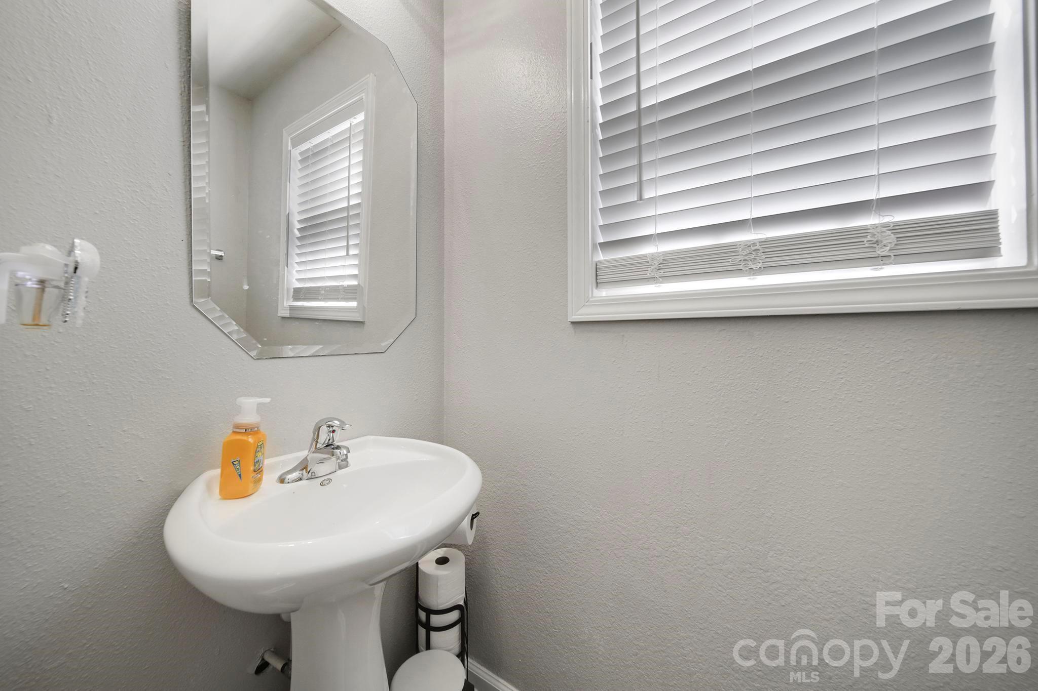 2604 Cochrane Drive Property Photo 16