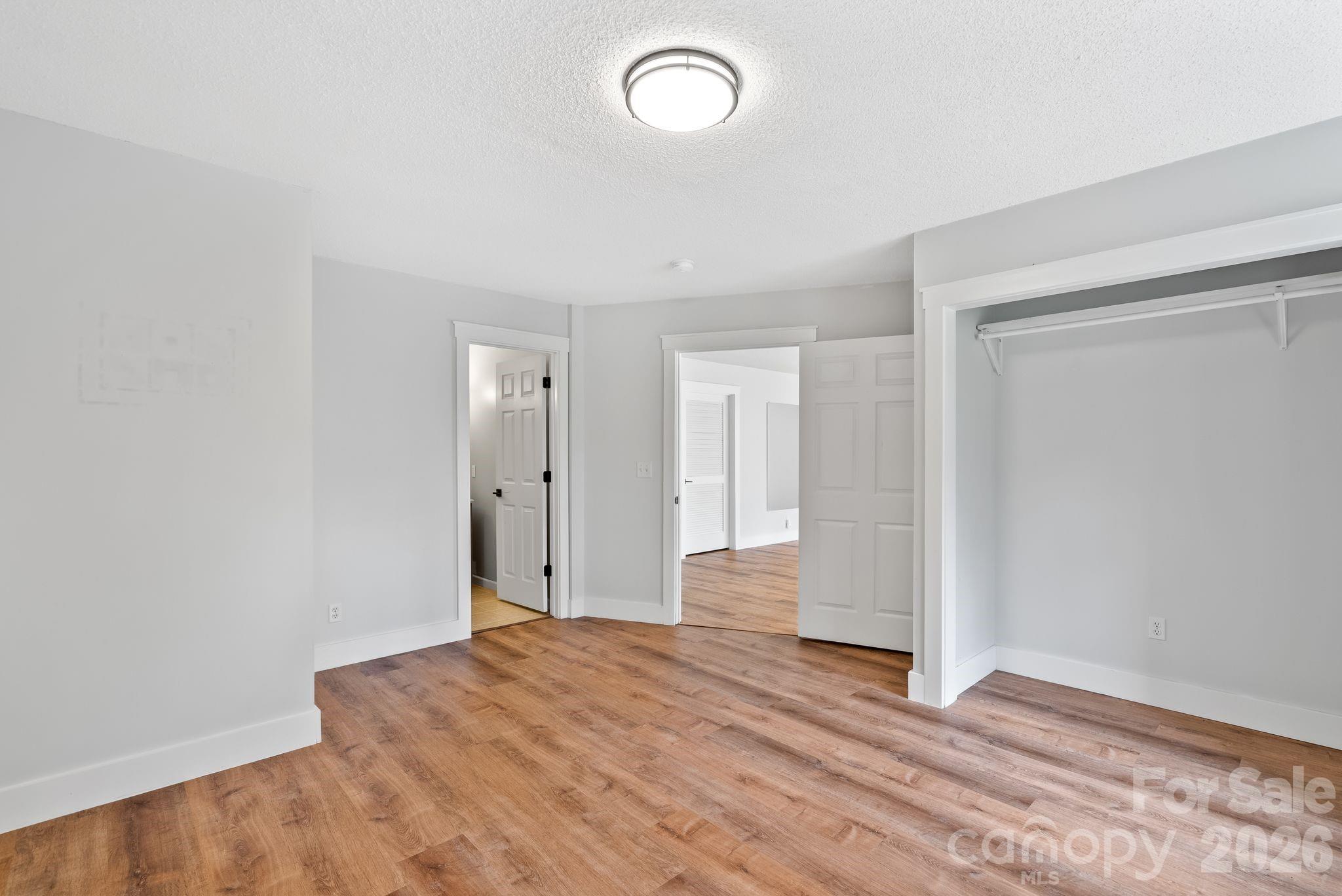 73 Creeks End Circle Property Photo 25