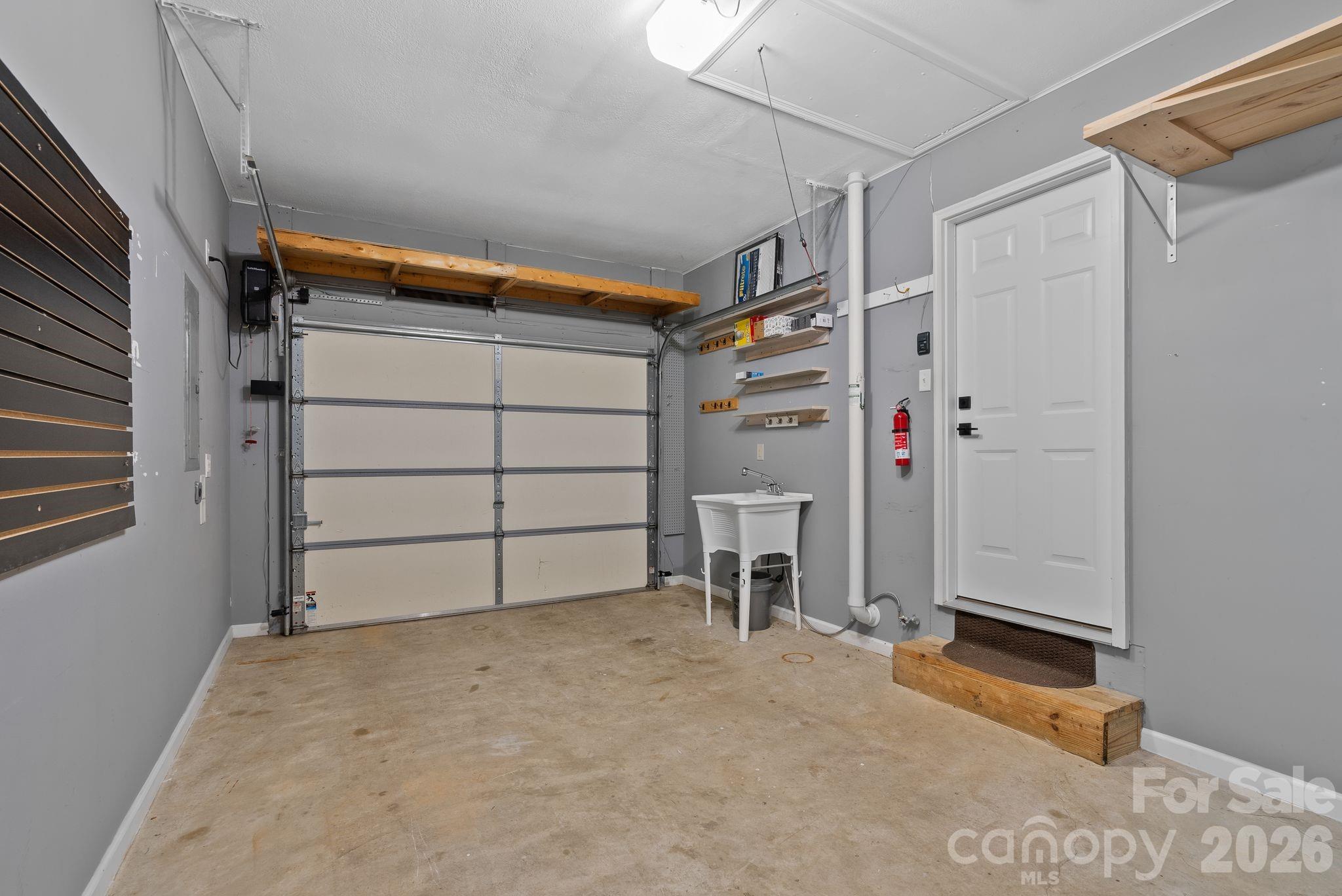 73 Creeks End Circle Property Photo 28