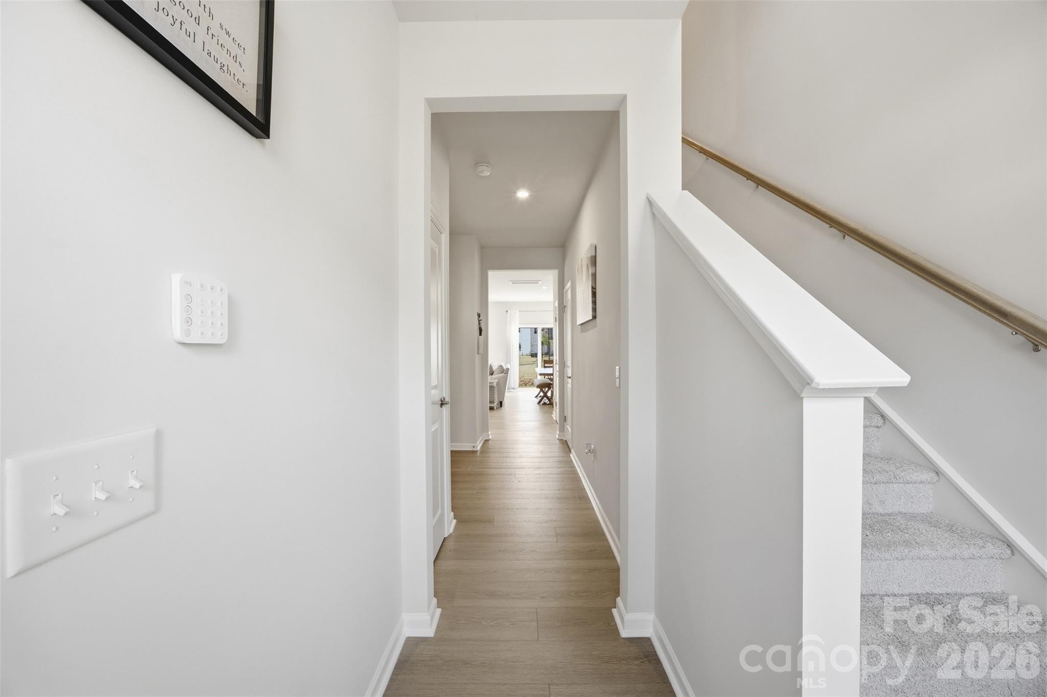 2312 Endeavor Run Property Photo 4