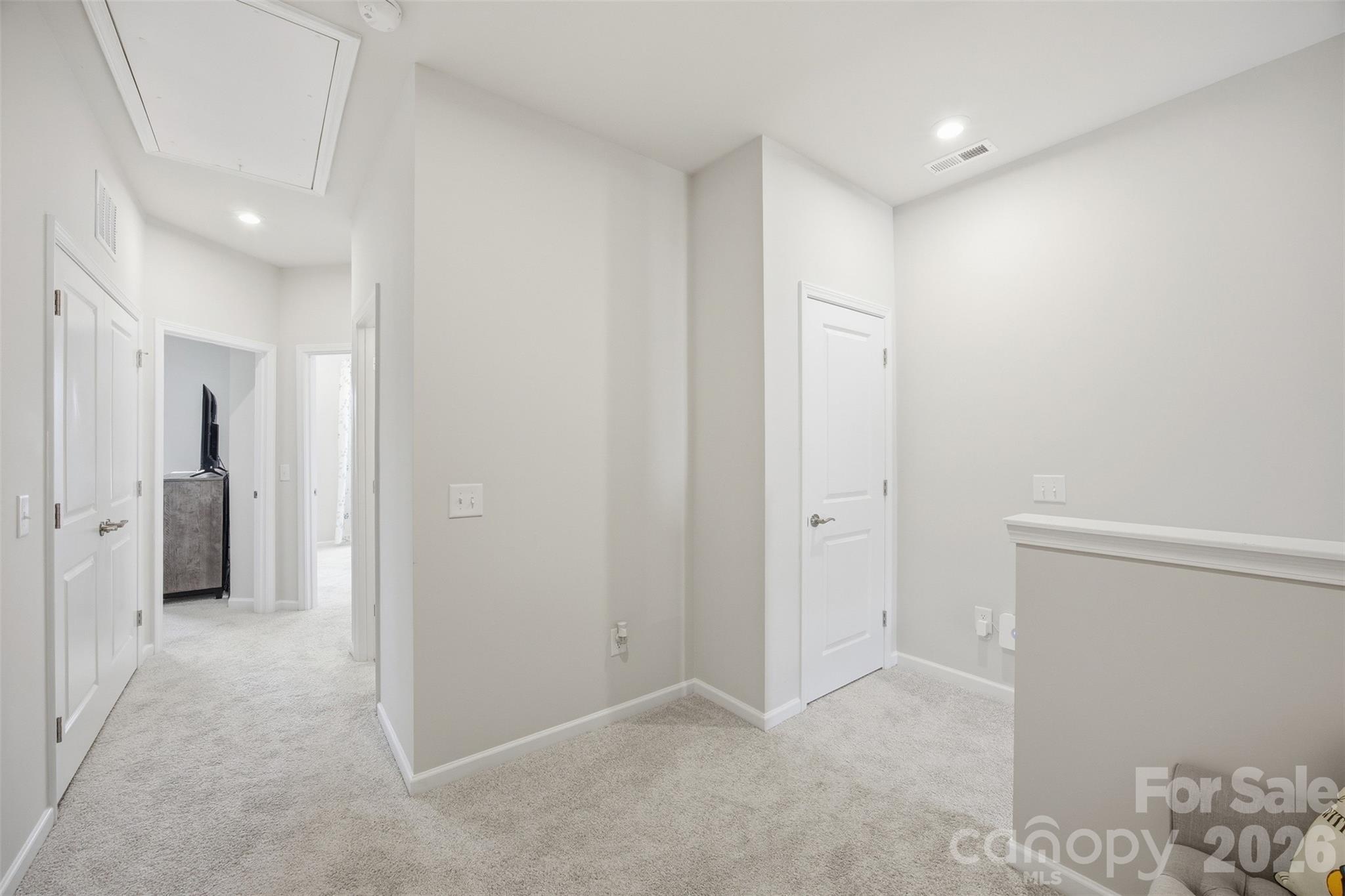 2312 Endeavor Run Property Photo 15