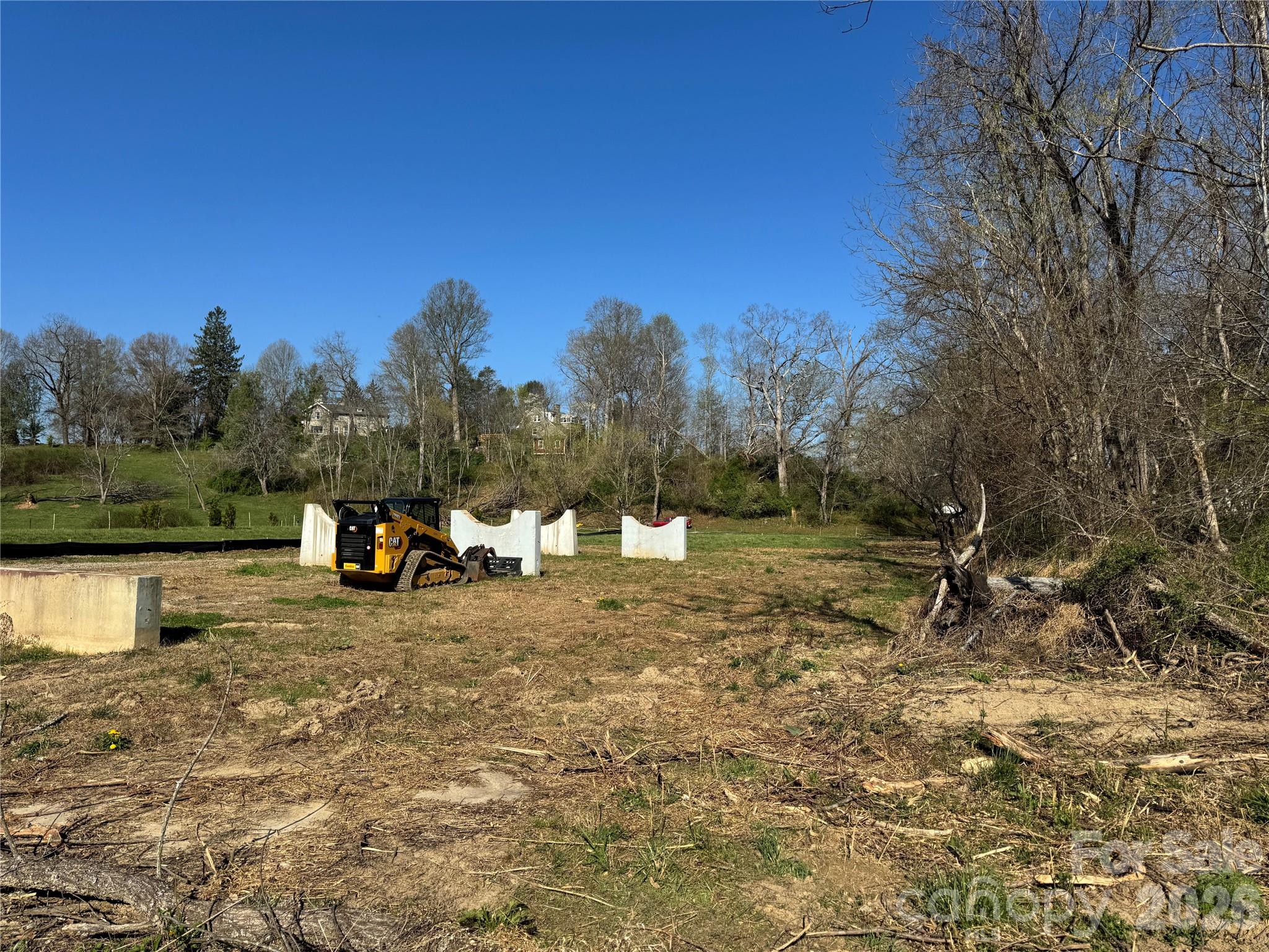 65 Mills Gap Road Property Photo 4