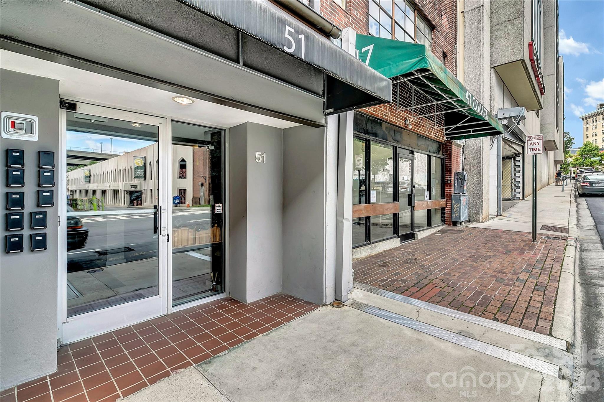 35 Patton Avenue 202 Property Photo 3