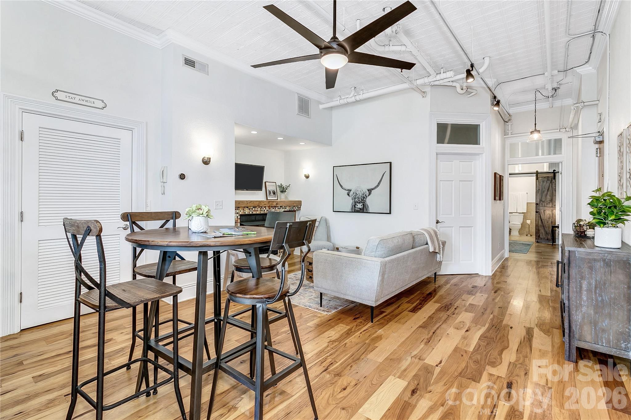 35 Patton Avenue 202 Property Photo 14