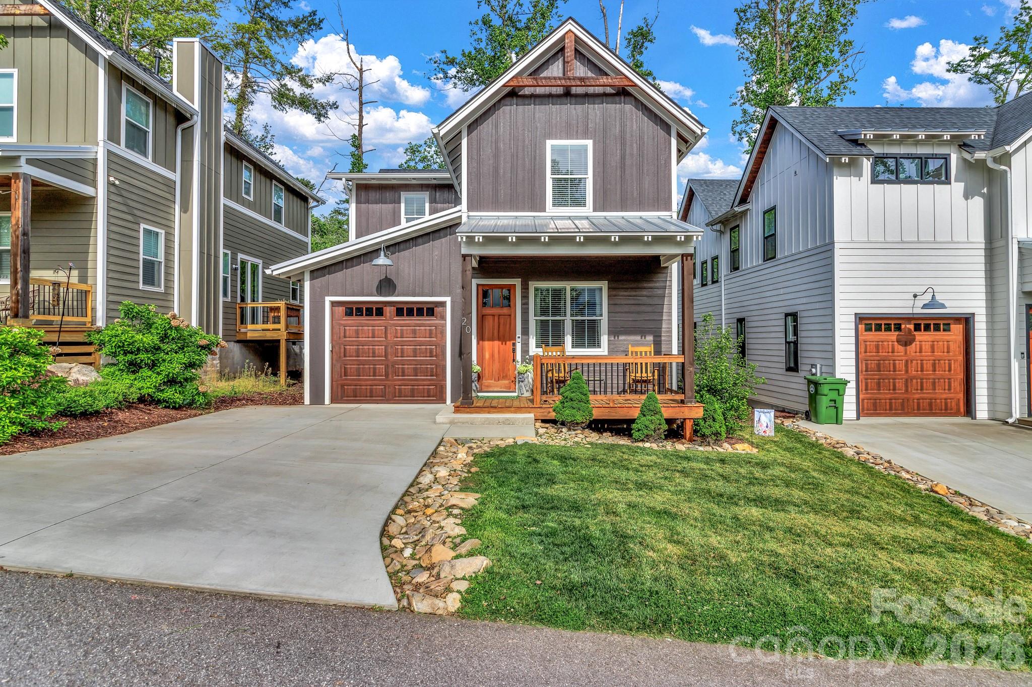 20 Phillip Lane Property Photo 2