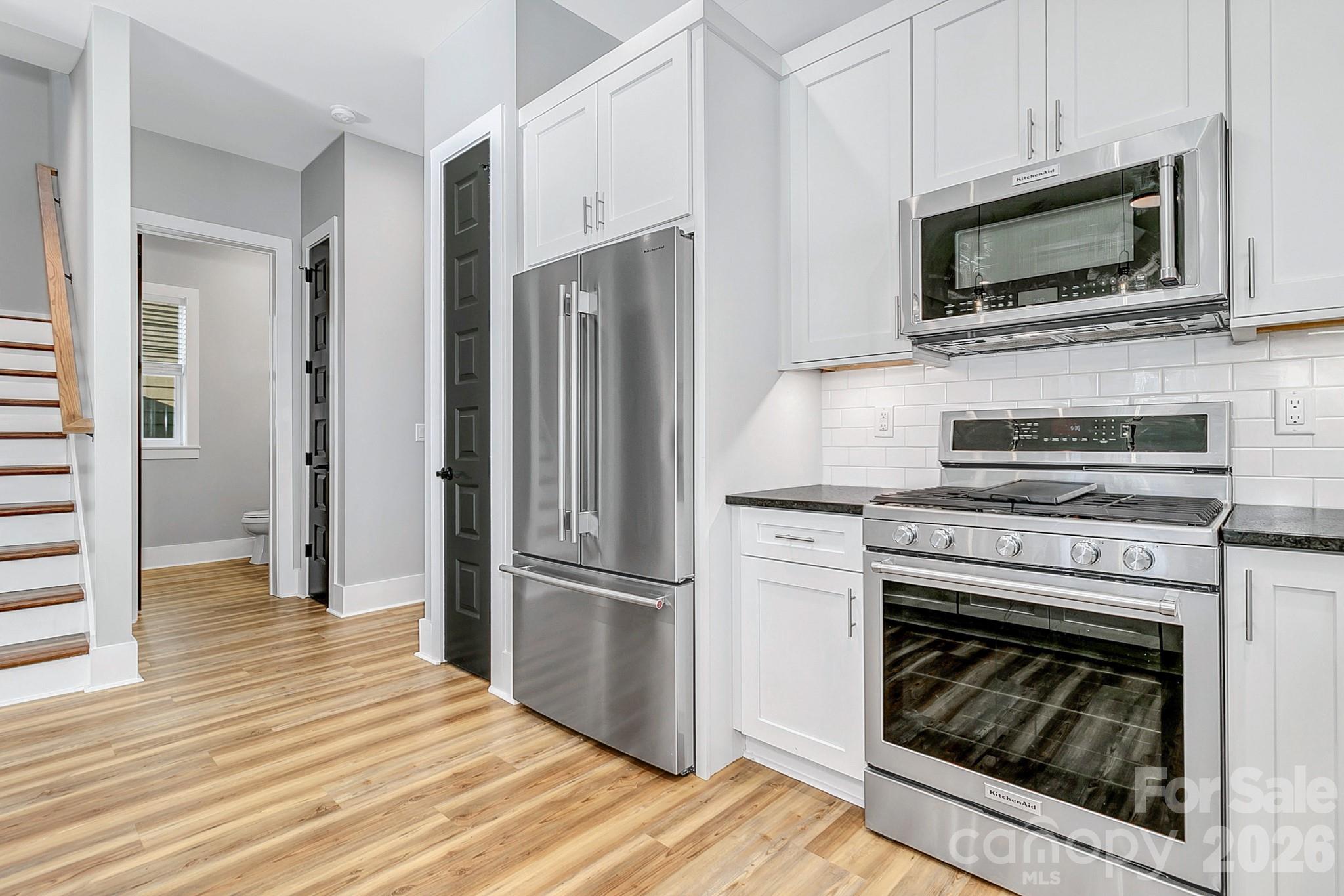 20 Phillip Lane Property Photo 14