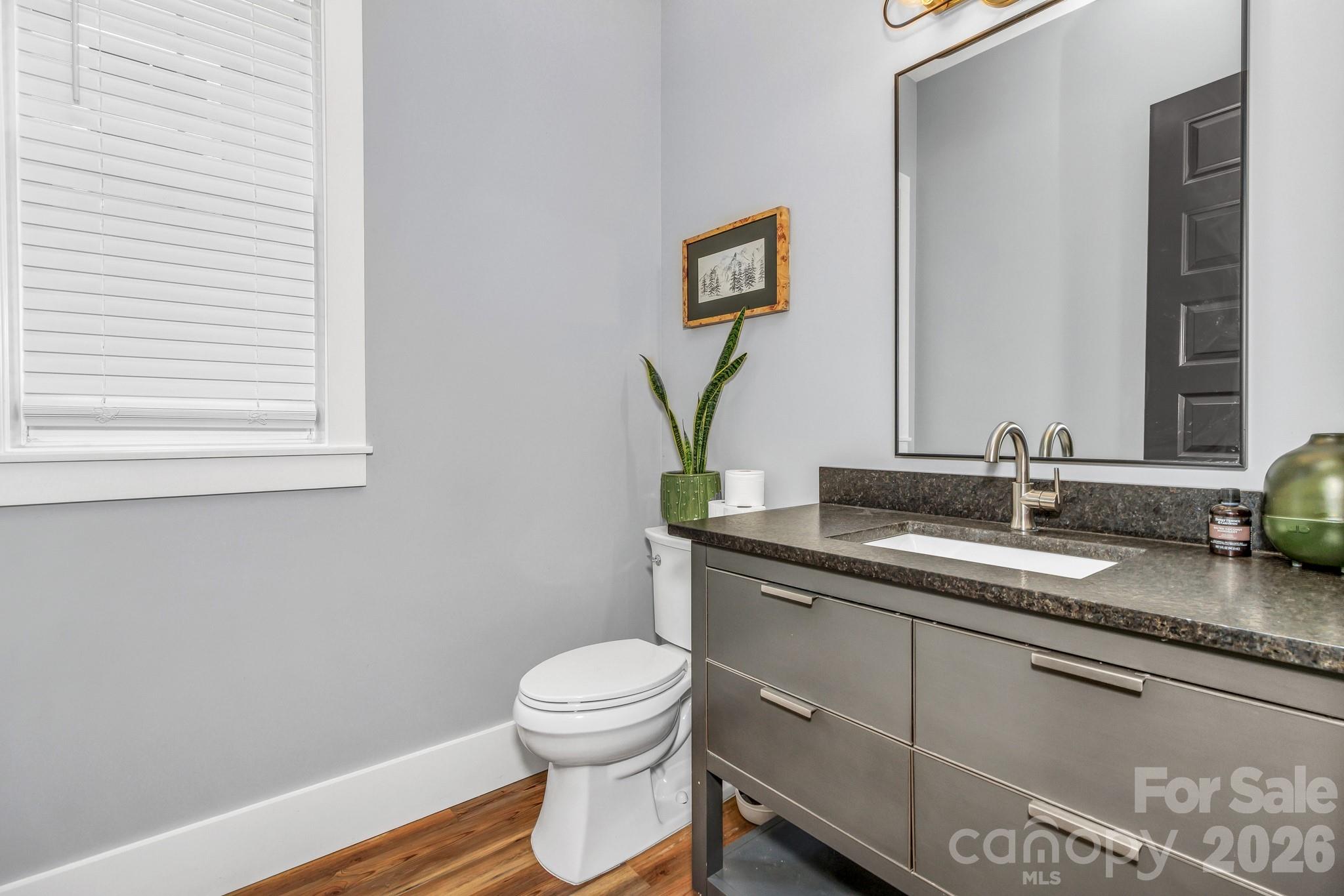 20 Phillip Lane Property Photo 15