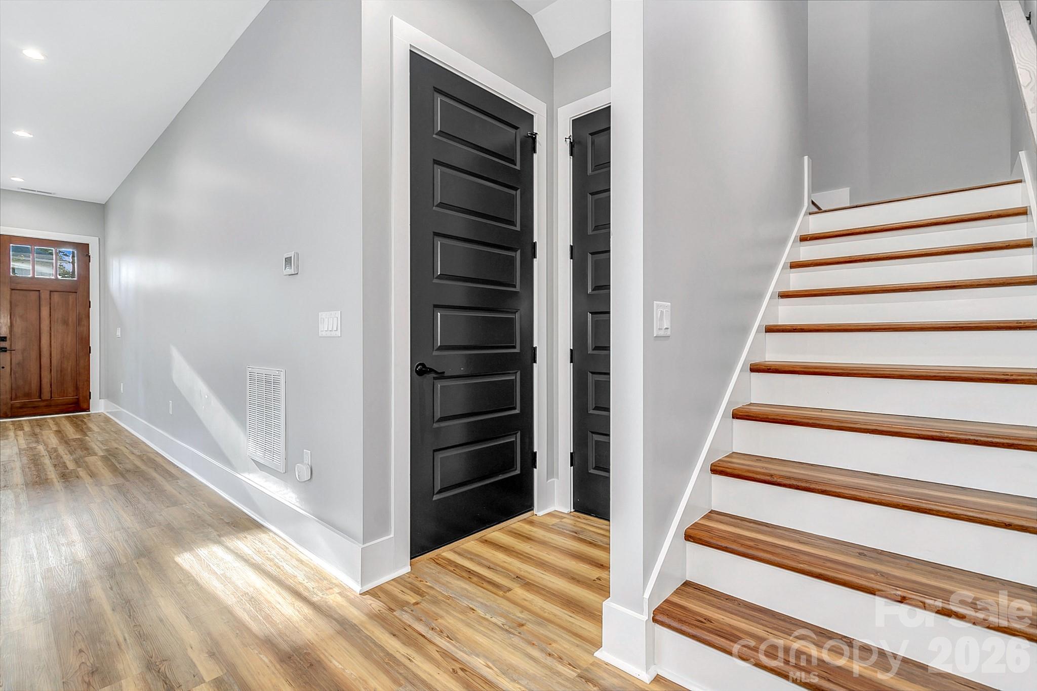 20 Phillip Lane Property Photo 23
