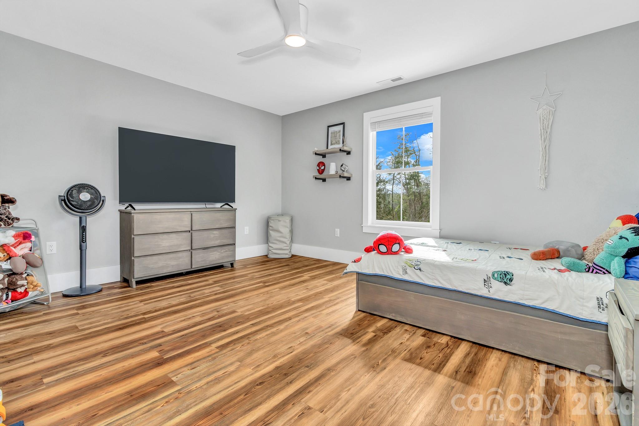 20 Phillip Lane Property Photo 24