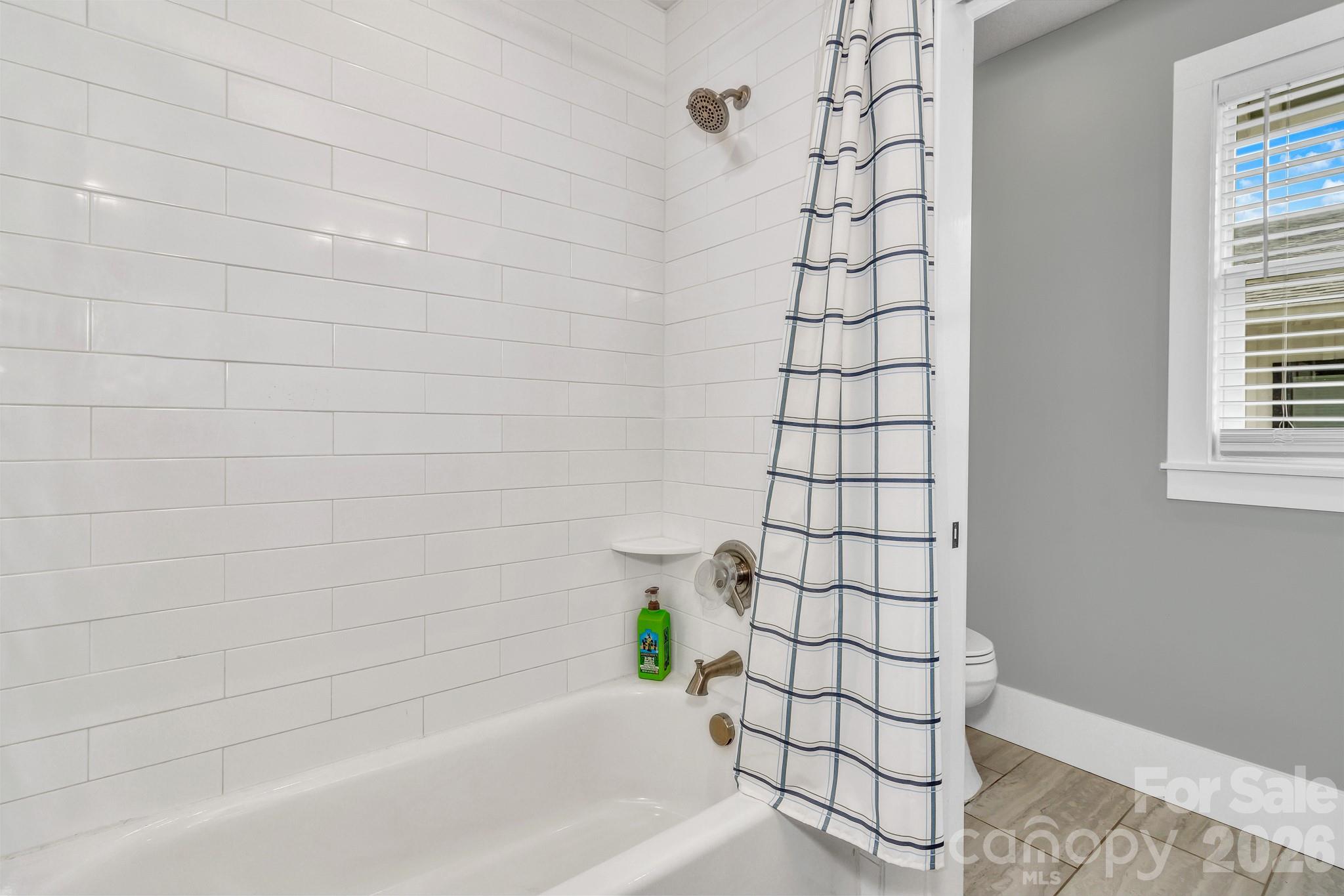 20 Phillip Lane Property Photo 28