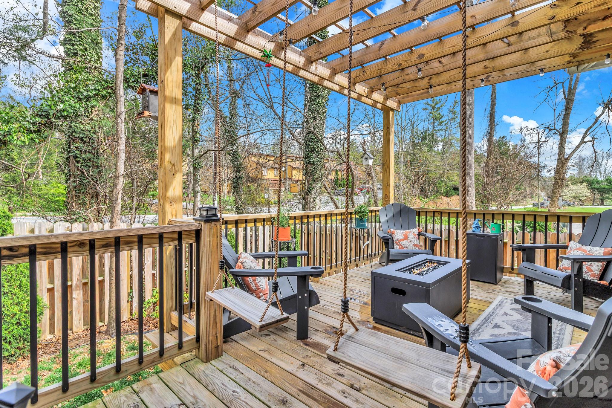 20 Phillip Lane Property Photo 37