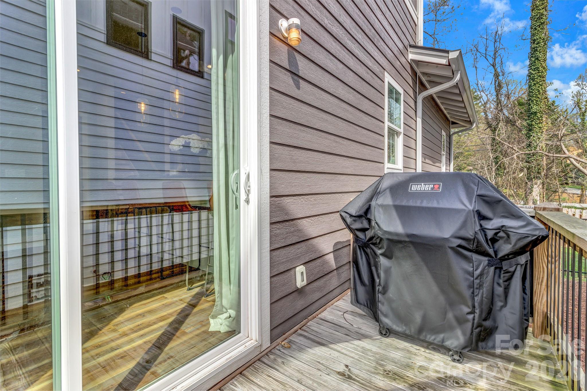 20 Phillip Lane Property Photo 43