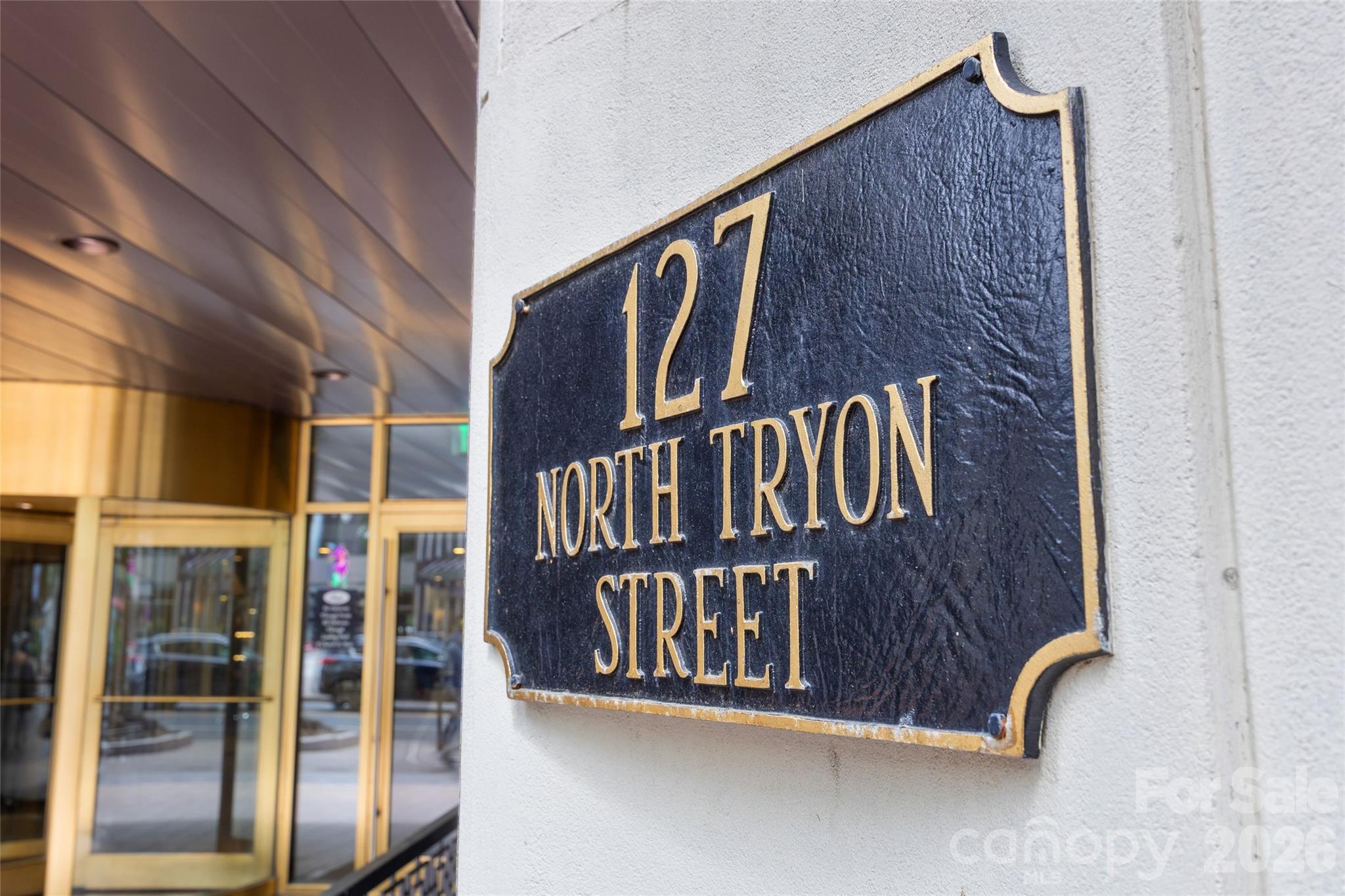 127 N Tryon Street 410 Property Photo 4