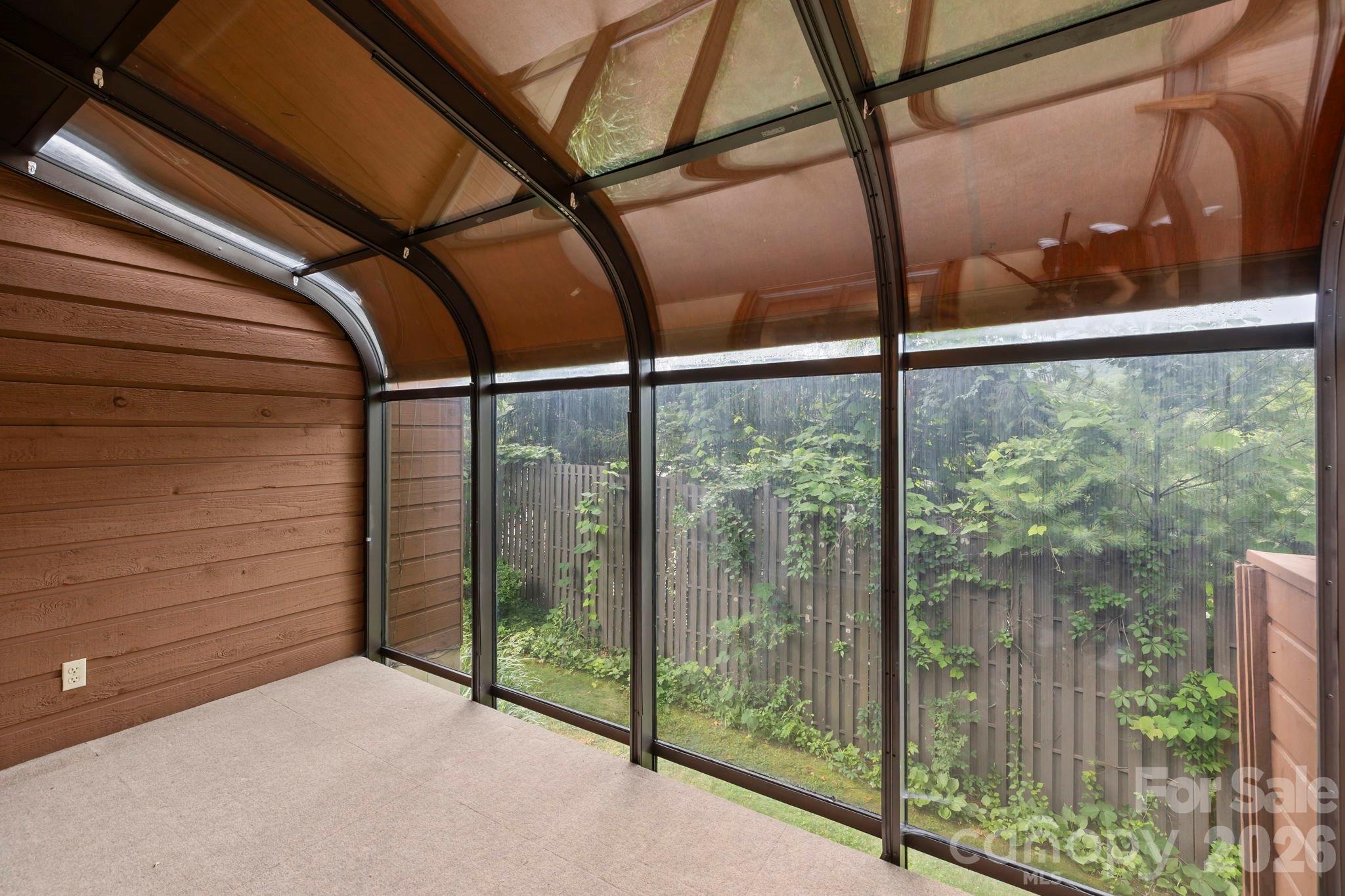204 Woodfield Drive Property Photo 25