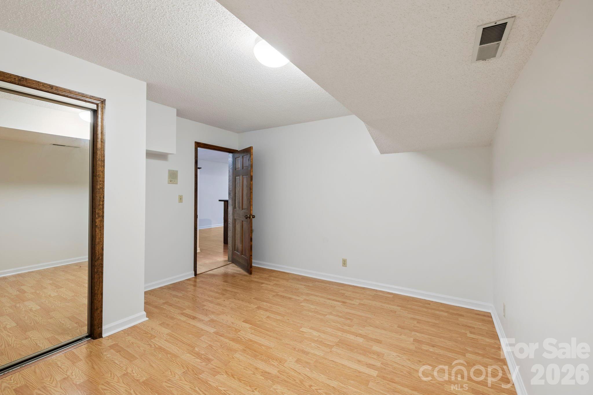 204 Woodfield Drive Property Photo 37
