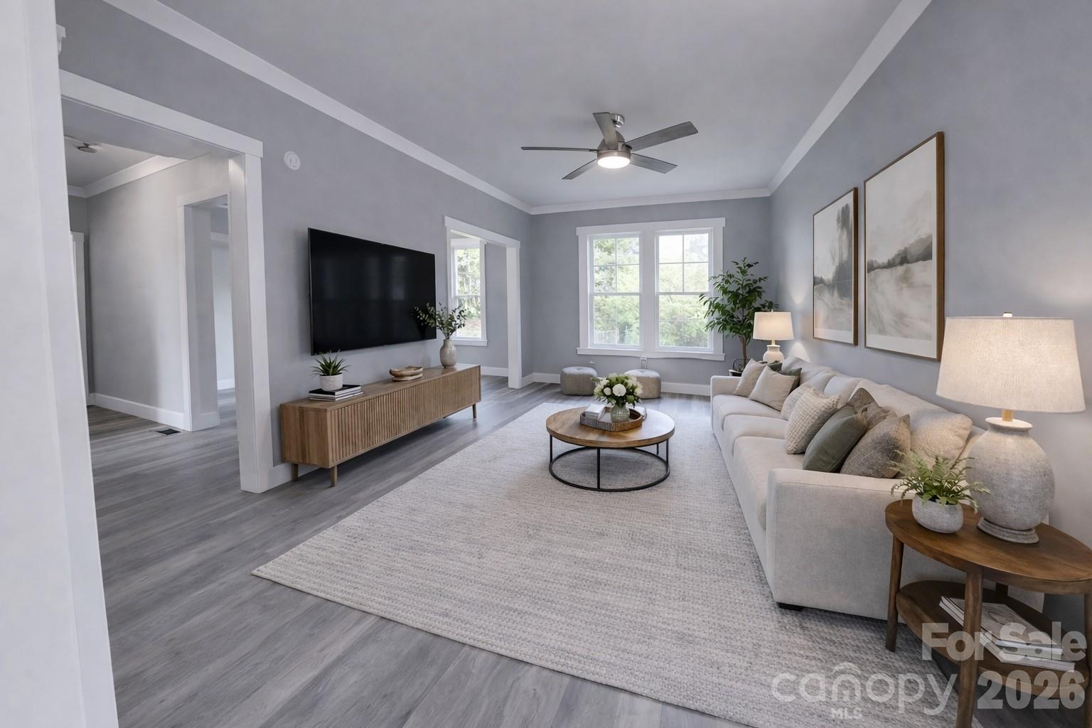 307 W Washington Avenue Property Photo 12