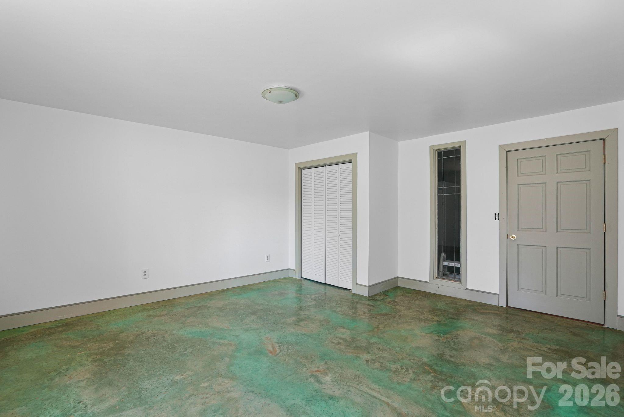 310 Burr Ridge Property Photo 20