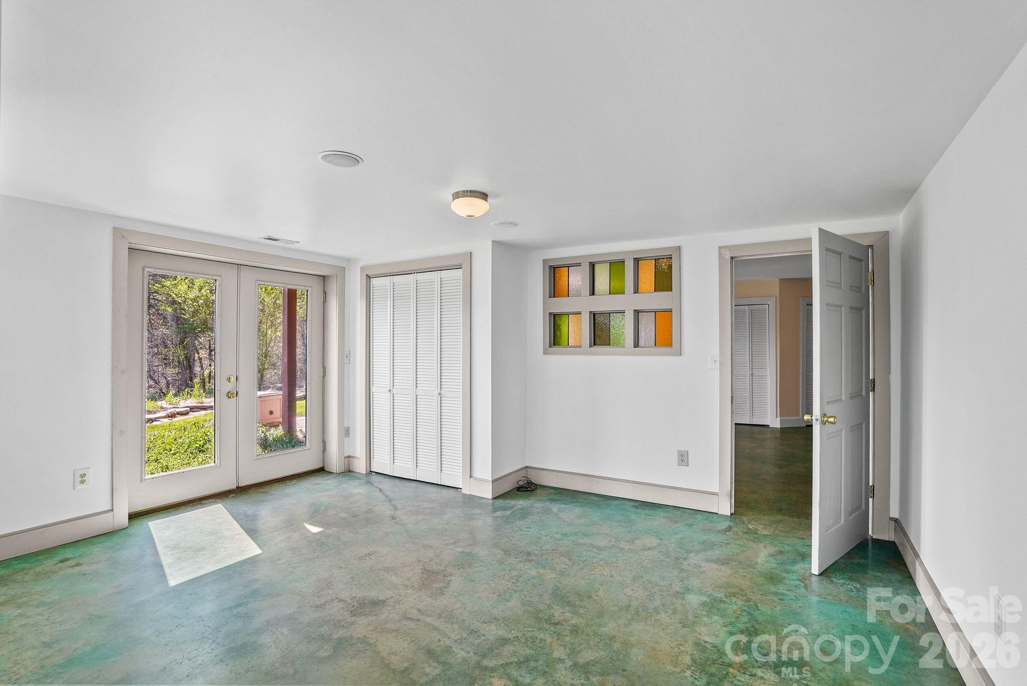 310 Burr Ridge Property Photo 23