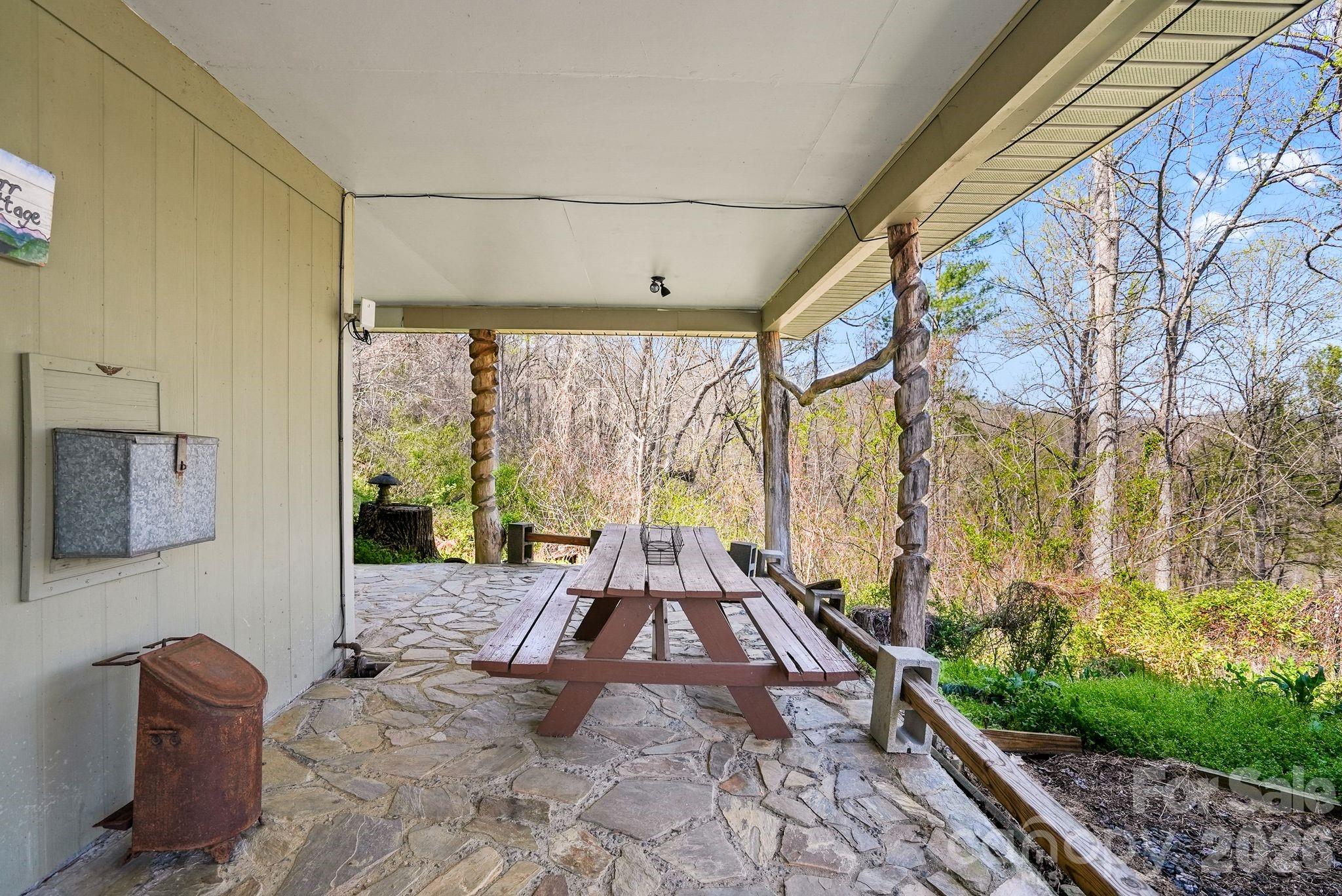310 Burr Ridge Property Photo 43
