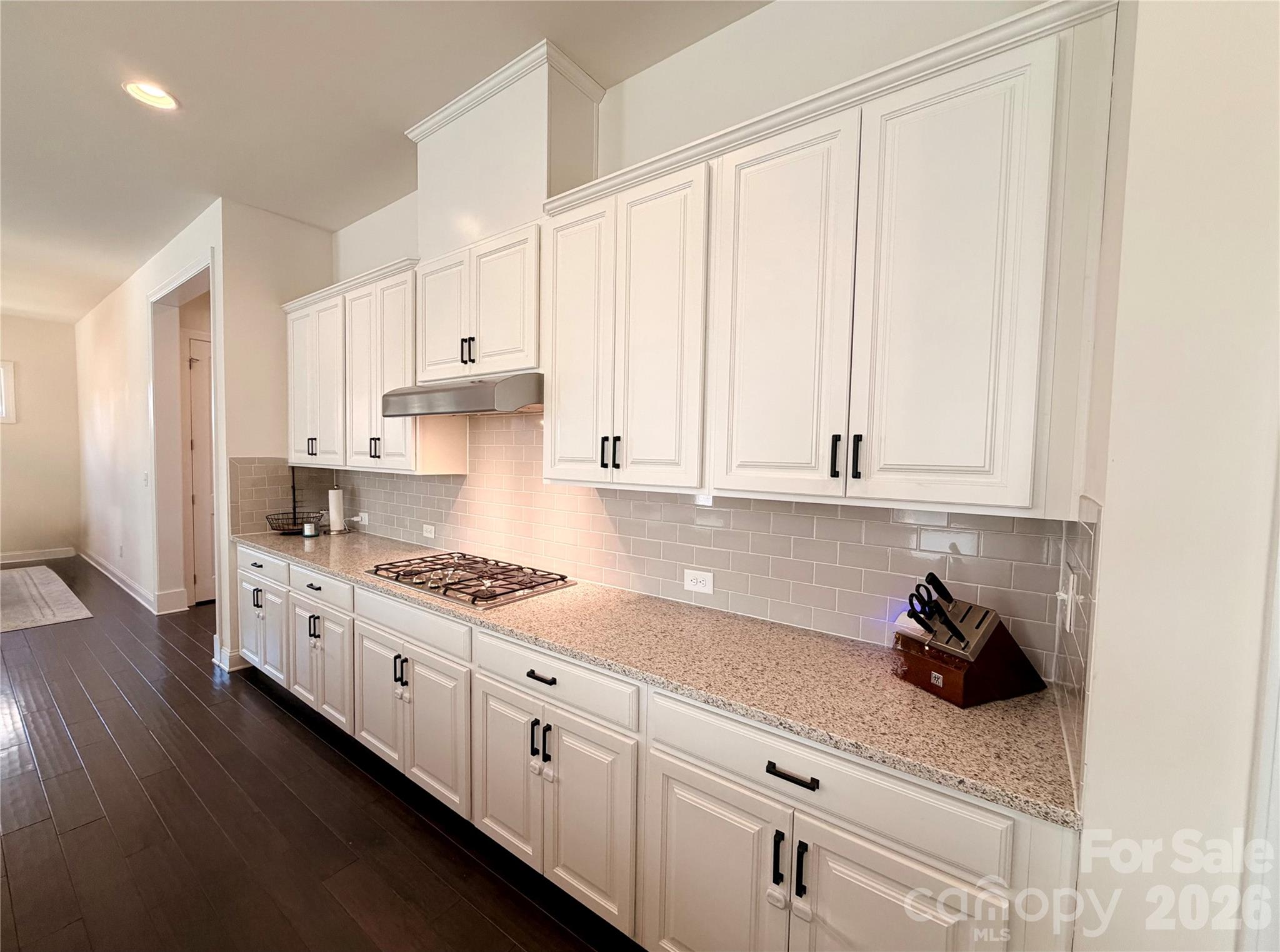 725 Kathy Dianne Drive Property Photo 11
