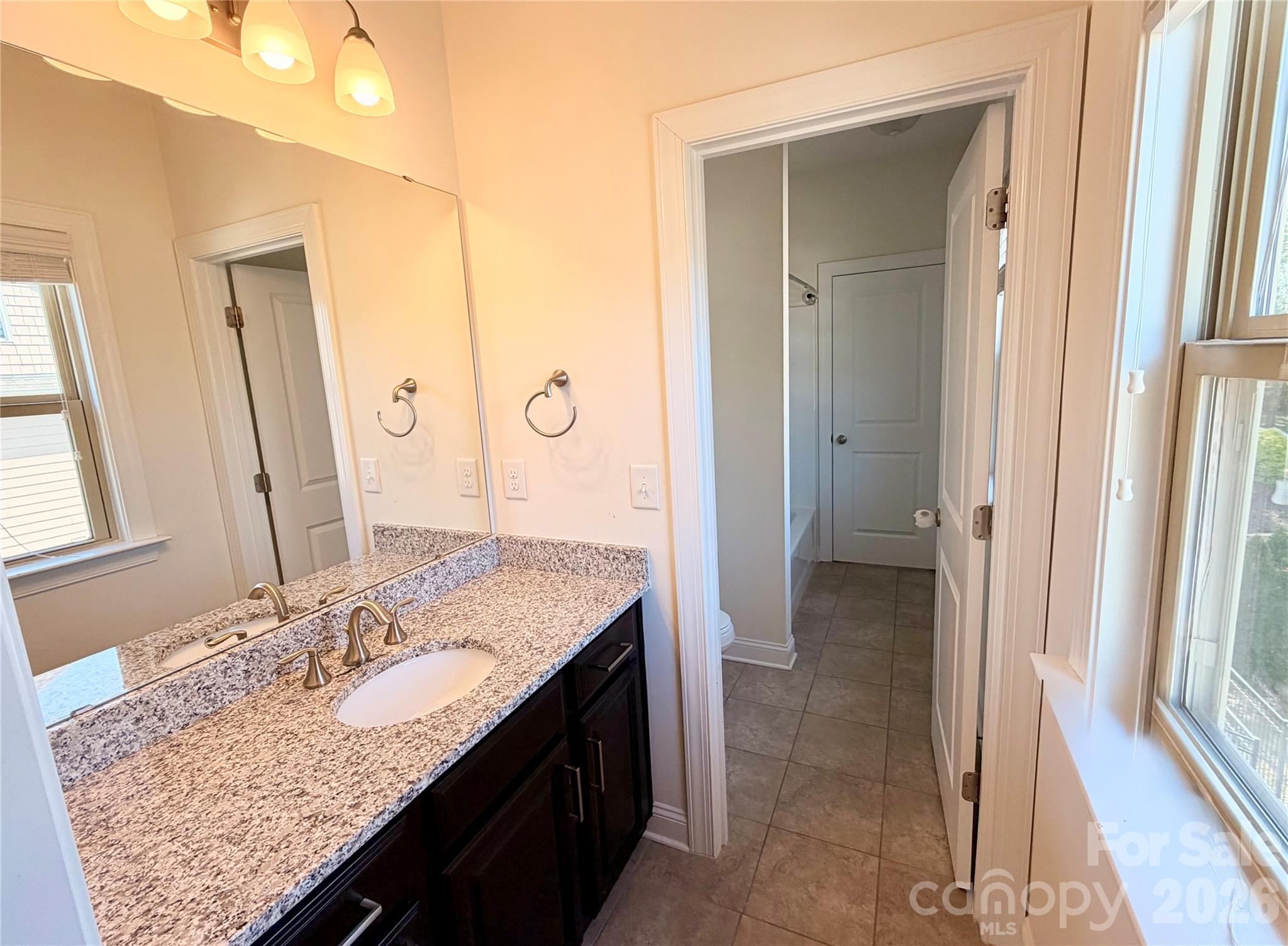 725 Kathy Dianne Drive Property Photo 34