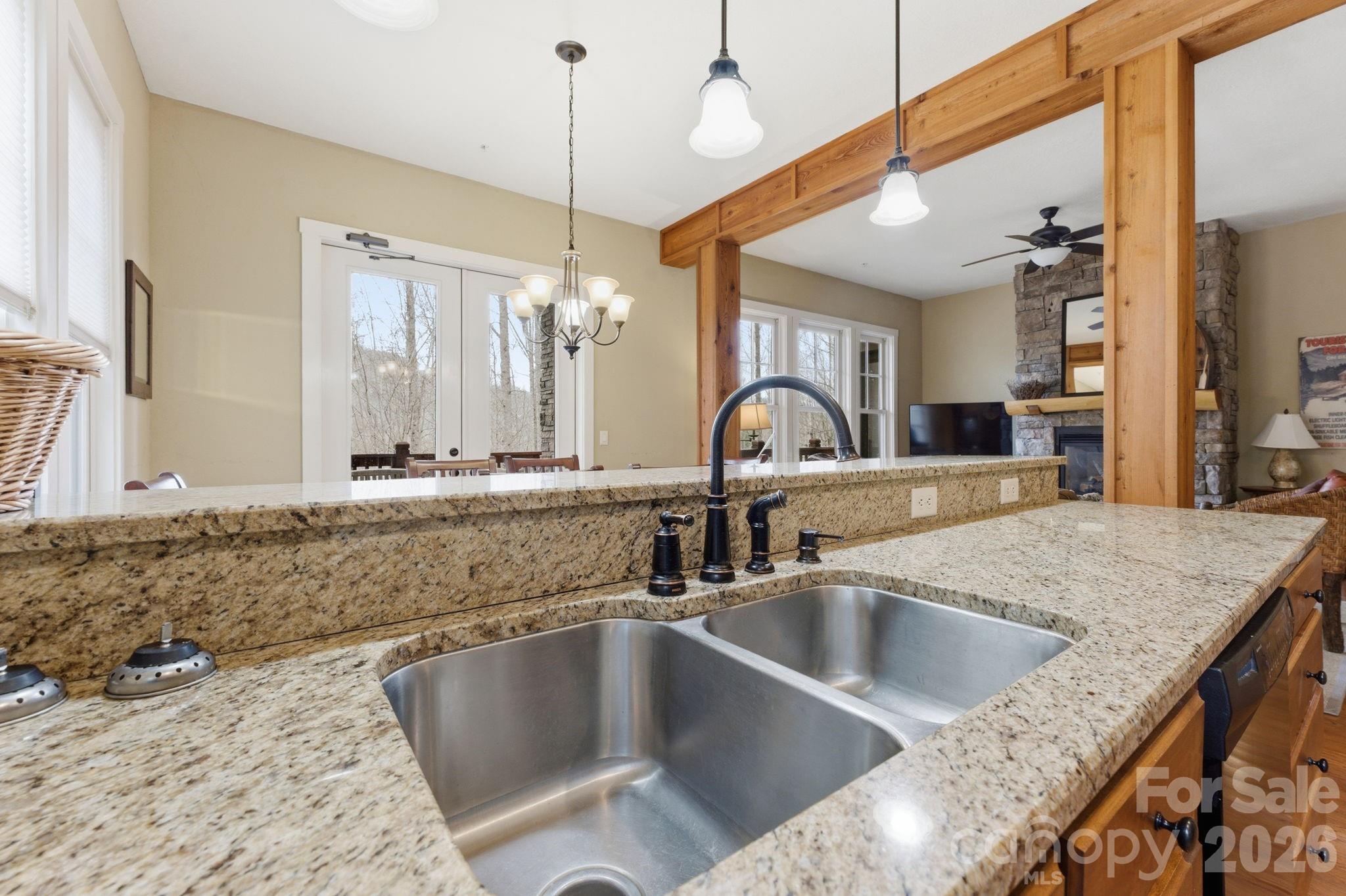 150 Saddle Notch Lane Unit A-1 Property Photo 6