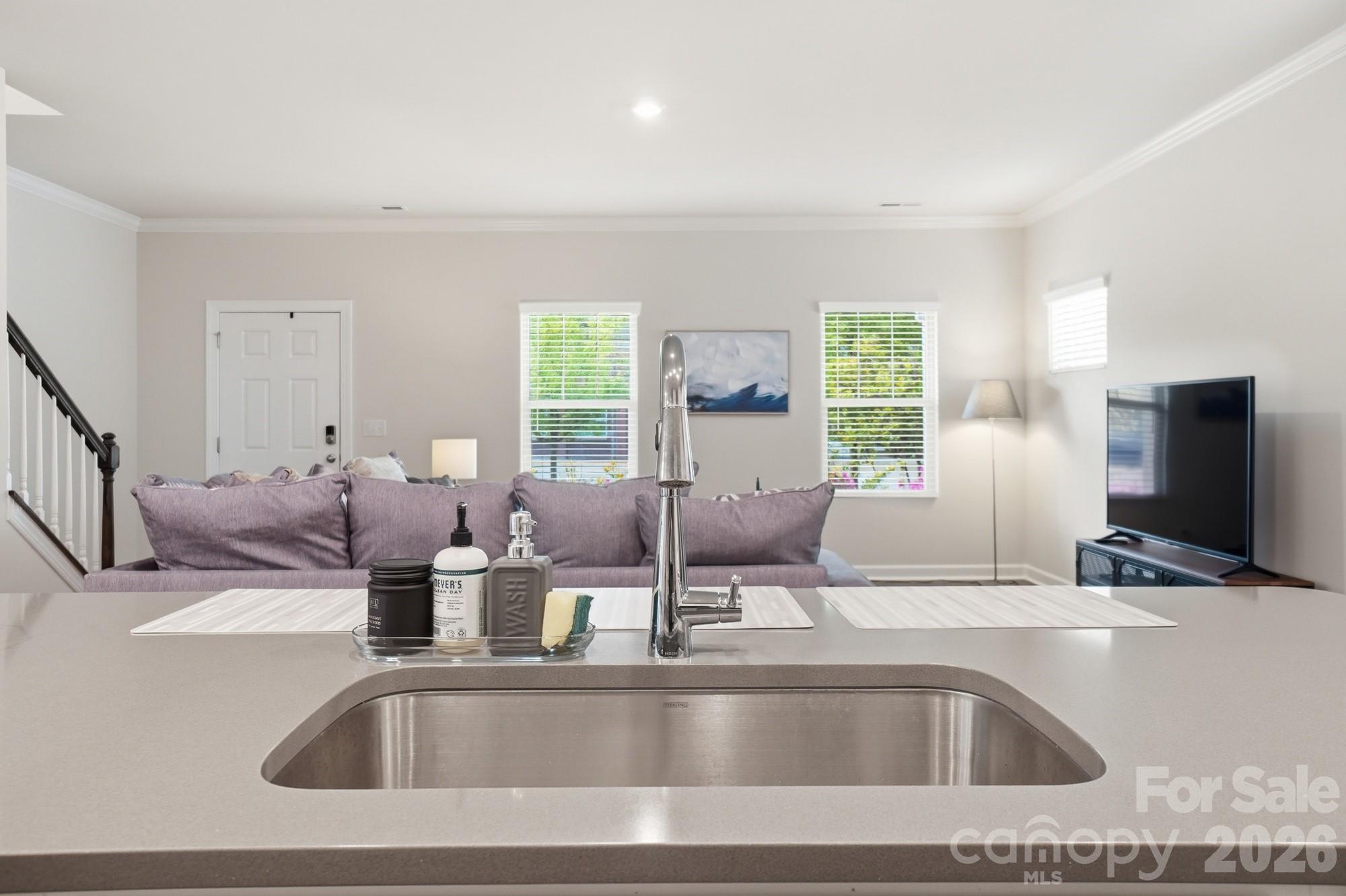 11931 Hambright Road Property Photo 15