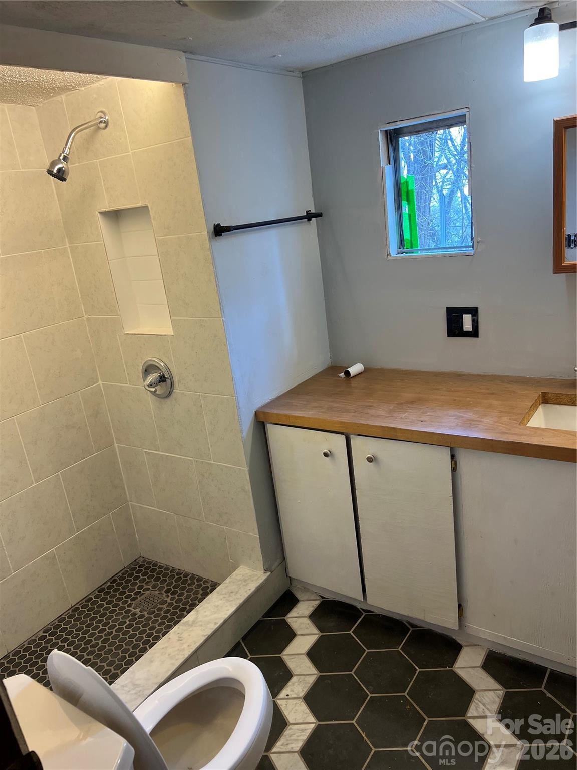 150 Combo Court Property Photo 10