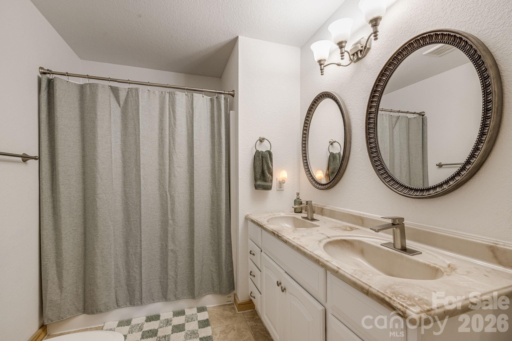517 Pheasant Street Property Photo 14