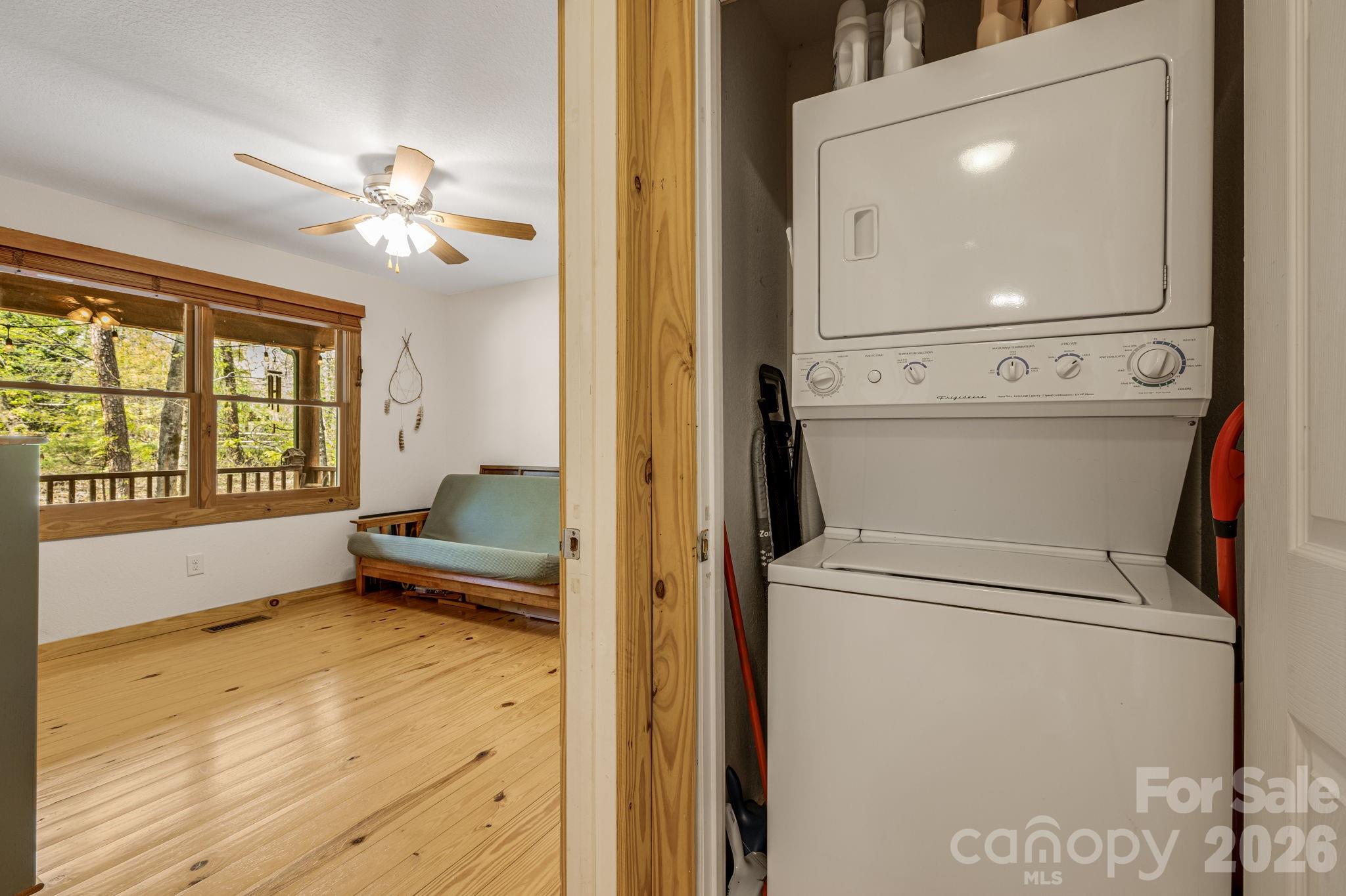 517 Pheasant Street Property Photo 19