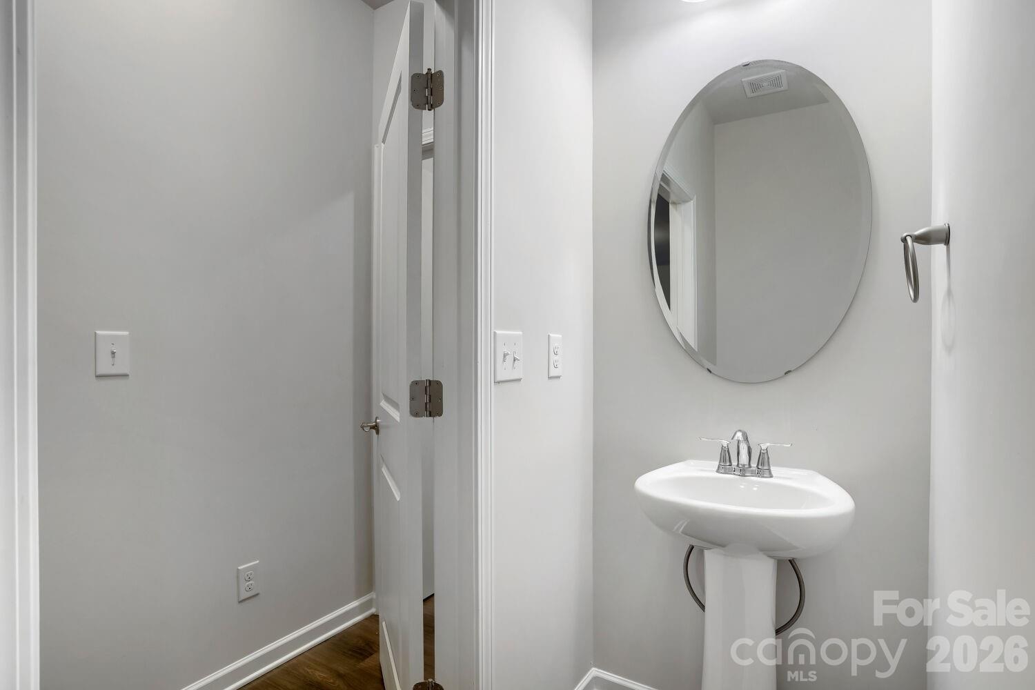 1333 Ron Whicker Drive Property Photo 15