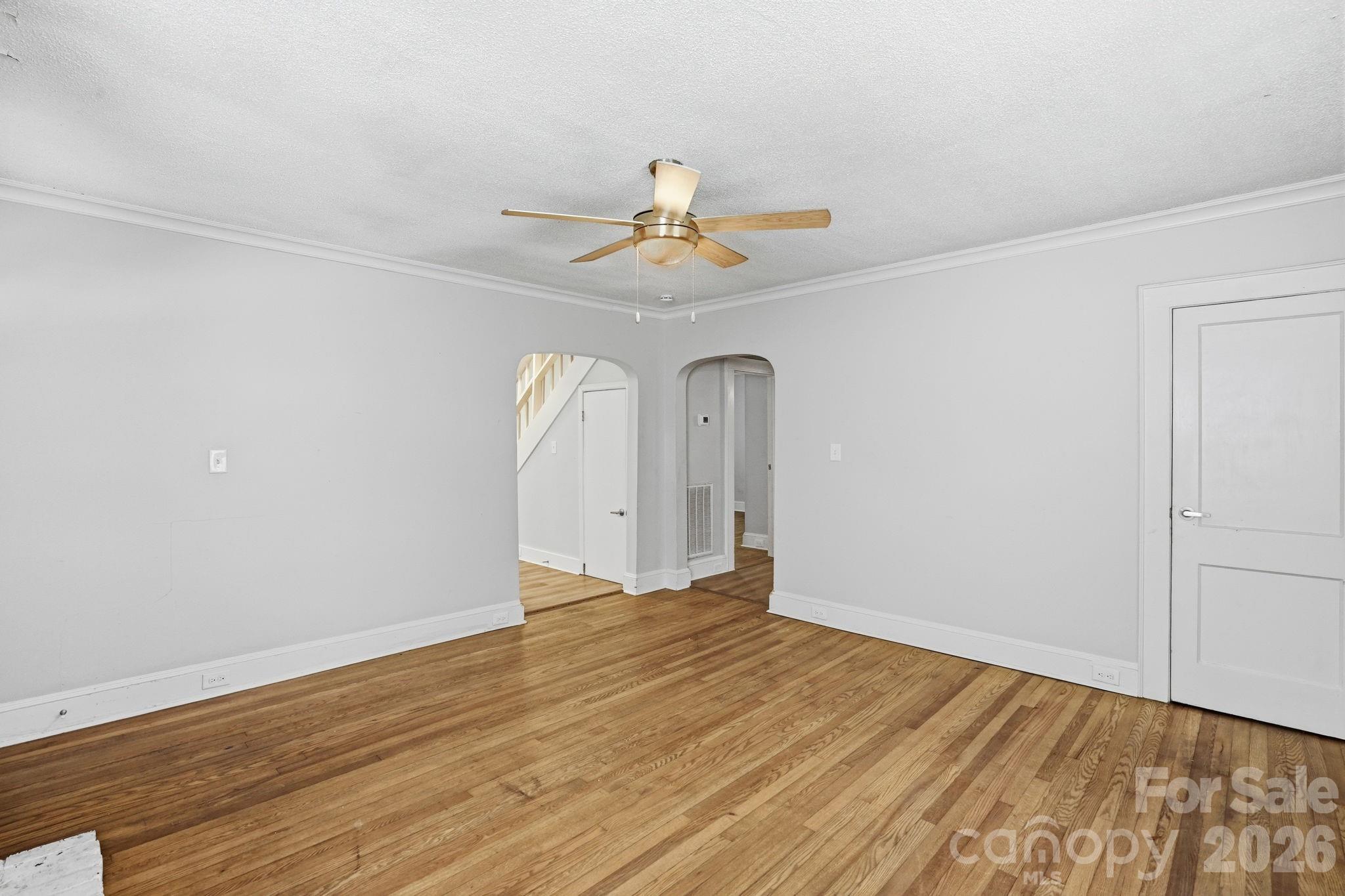 8825 Mcclure Circle Property Photo 7