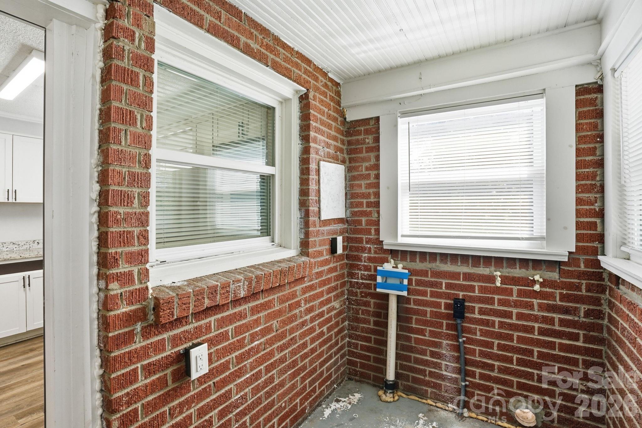 8825 Mcclure Circle Property Photo 28