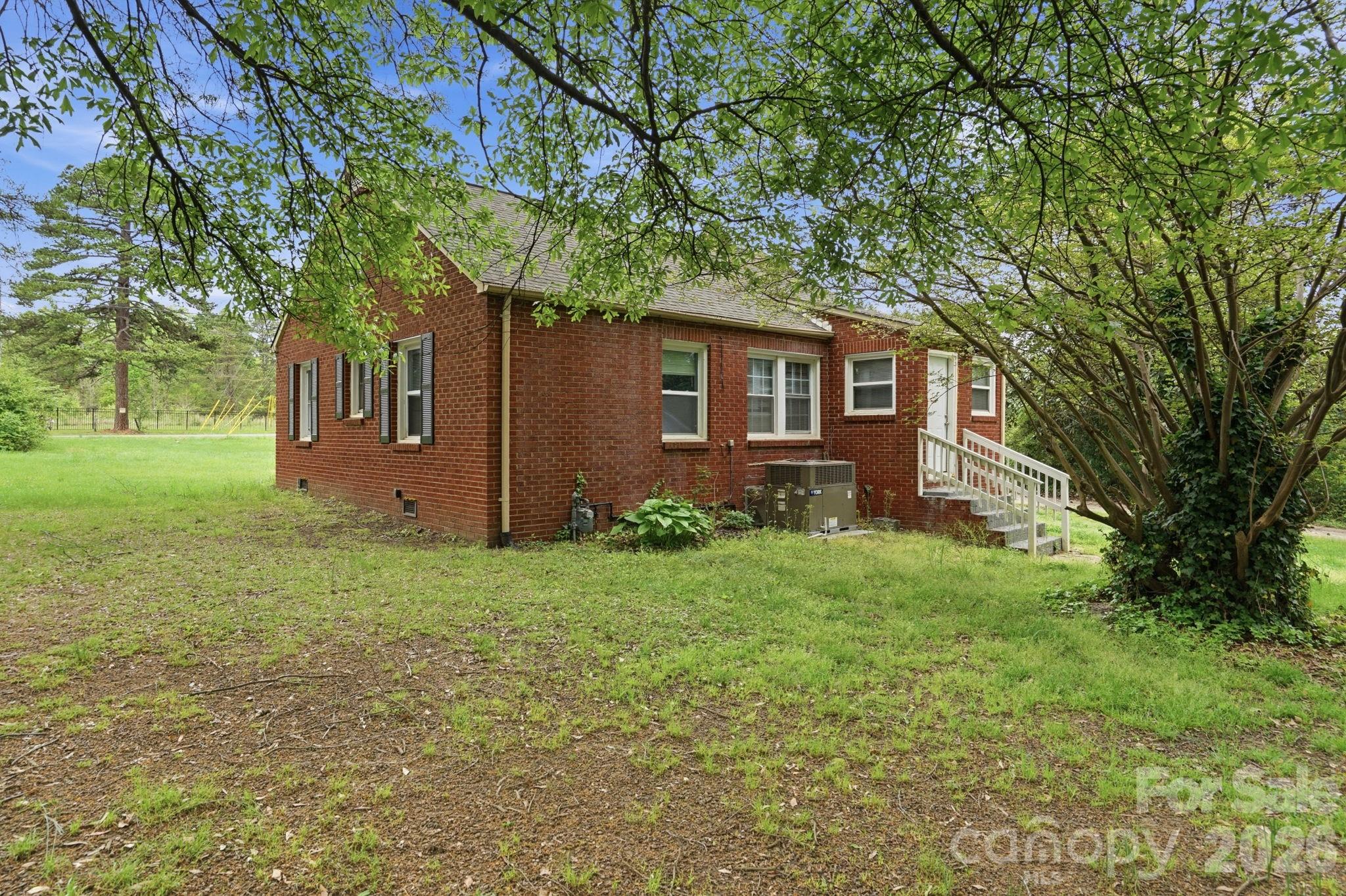 8825 Mcclure Circle Property Photo 34