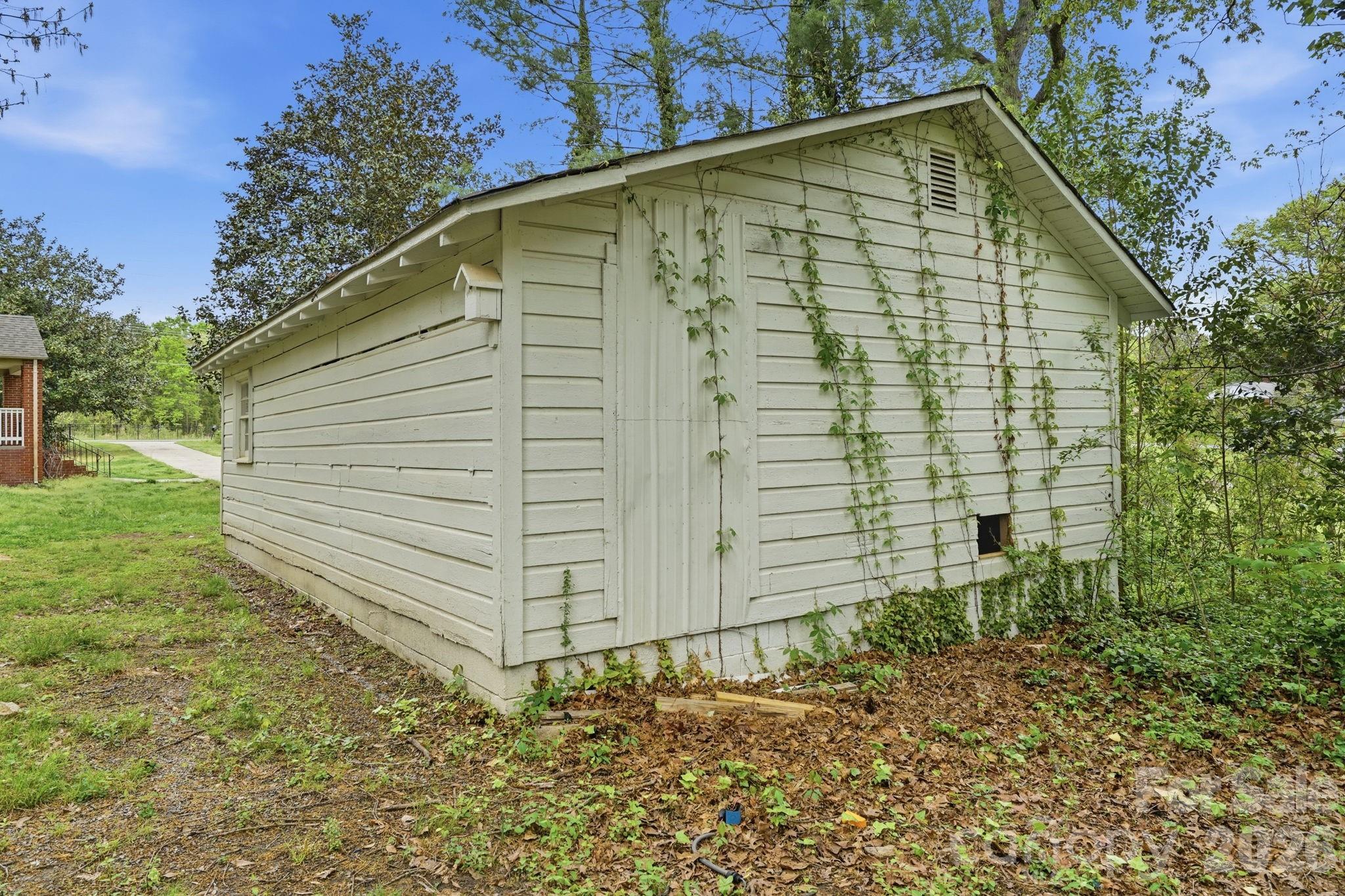 8825 Mcclure Circle Property Photo 37
