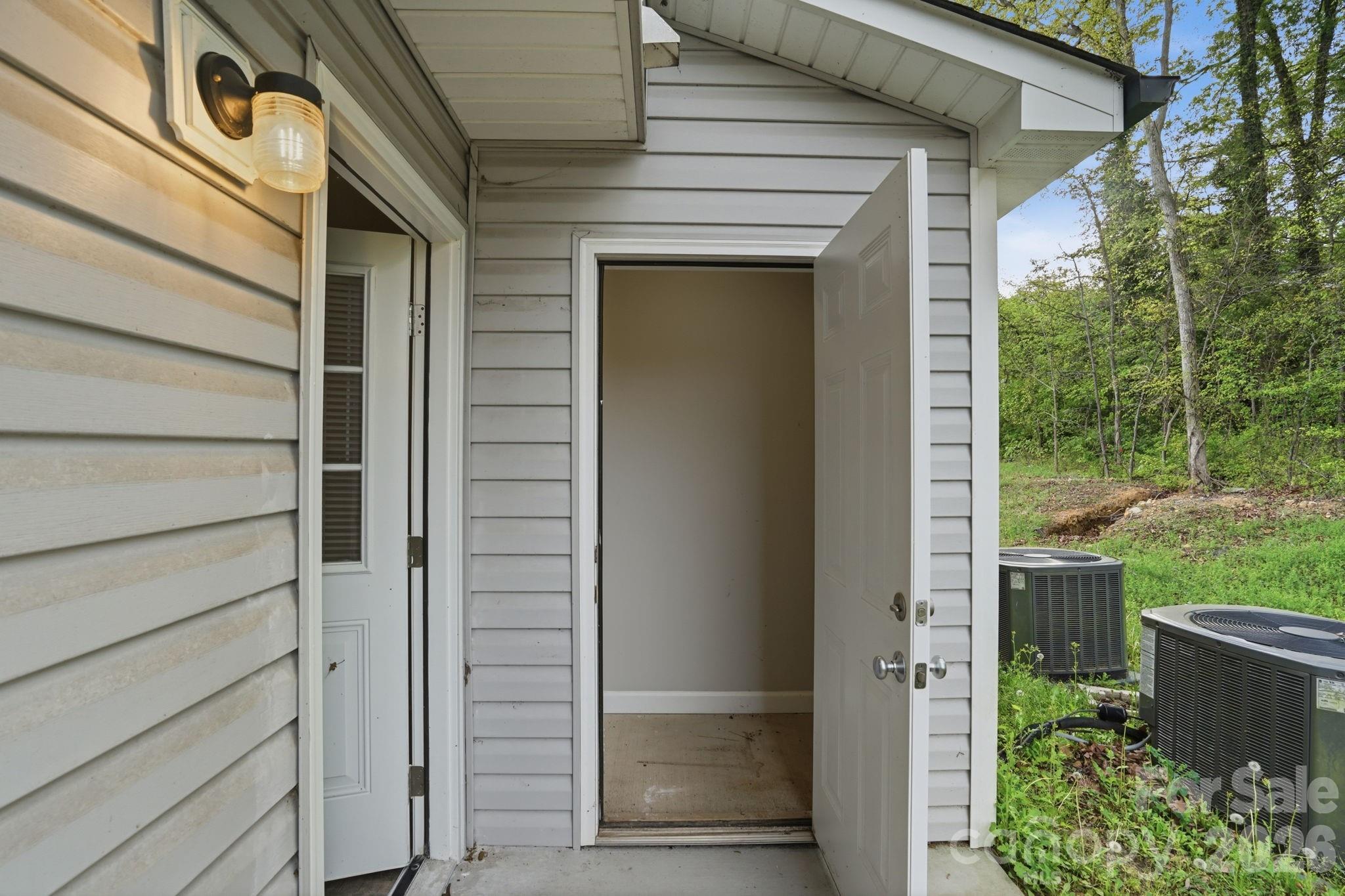153 Mckinnon Avenue Property Photo 33