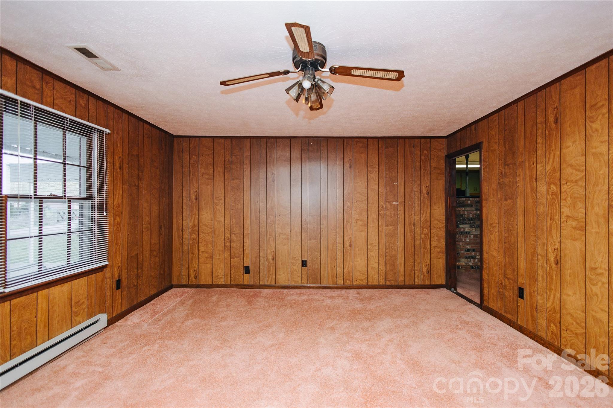 205 Bond Street Property Photo 8