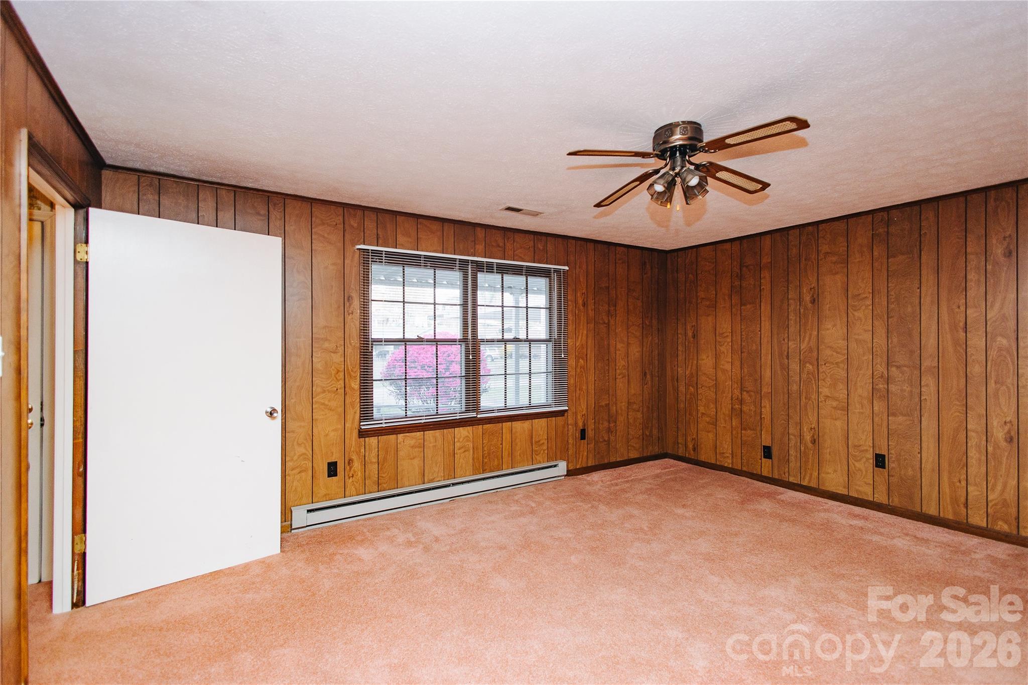 205 Bond Street Property Photo 9