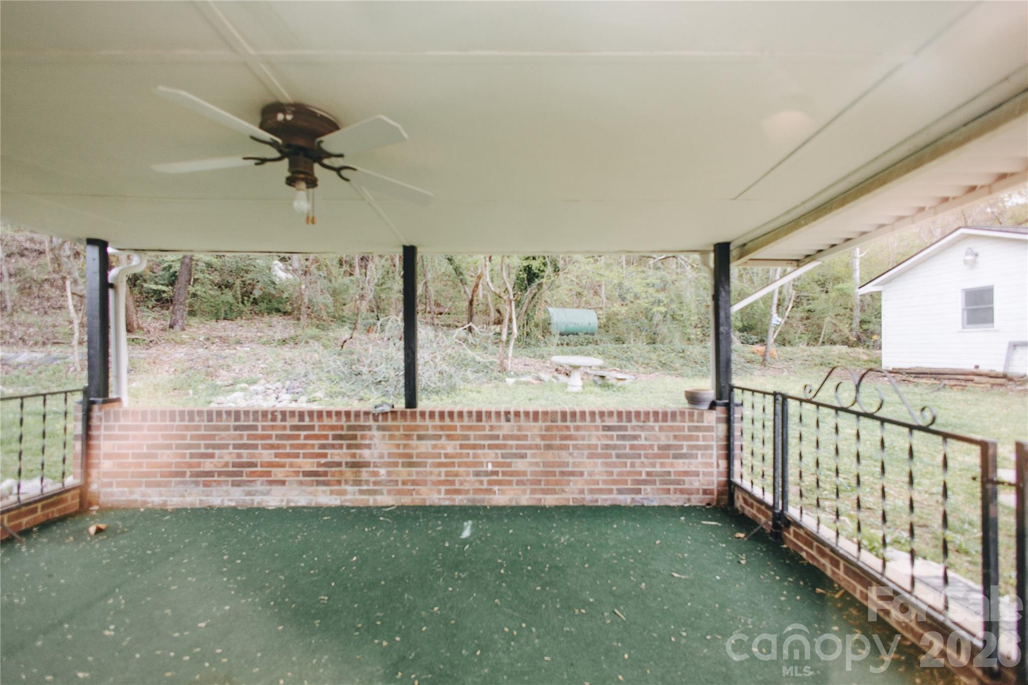 205 Bond Street Property Photo 25