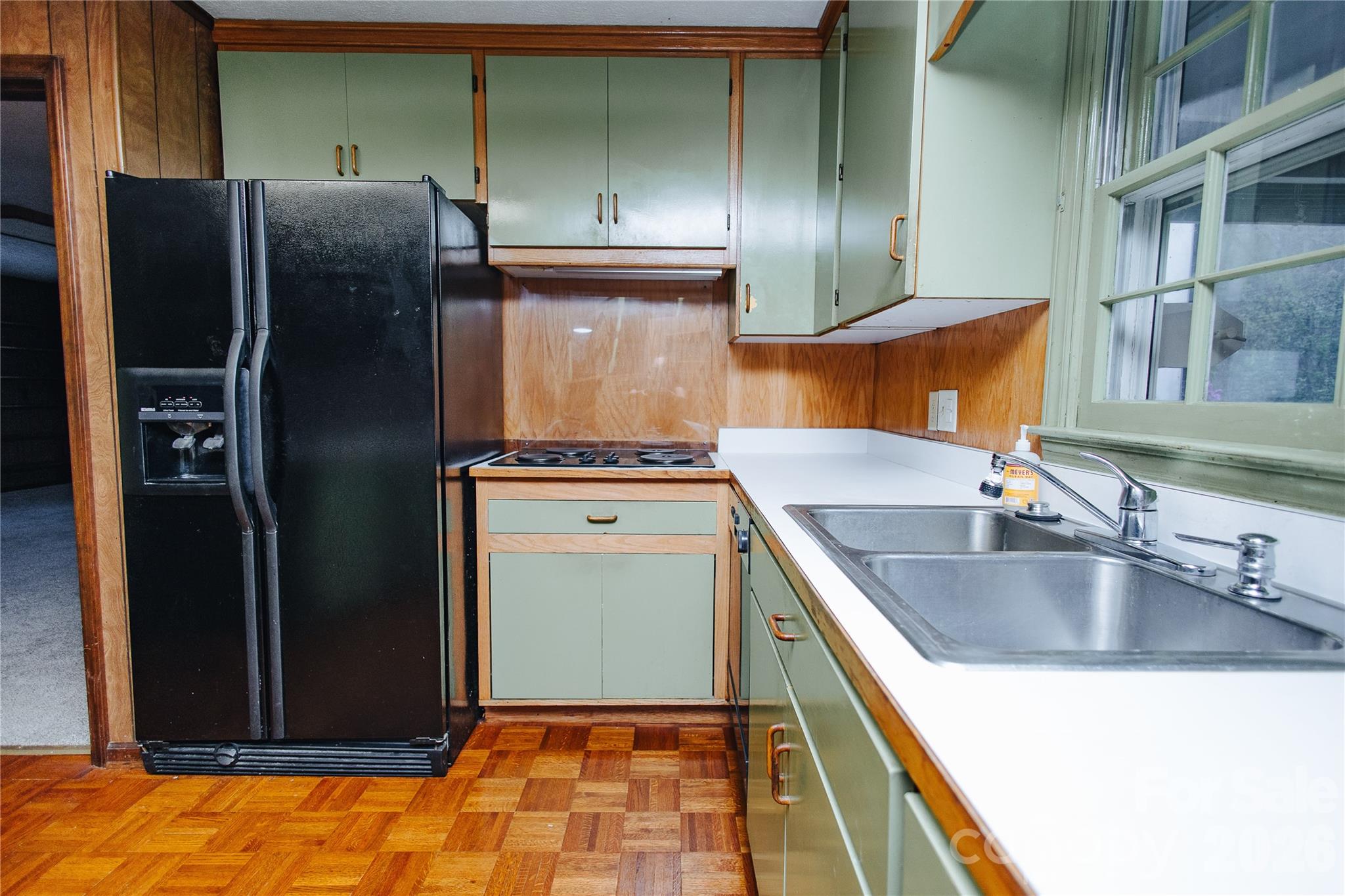205 Bond Street Property Photo 27