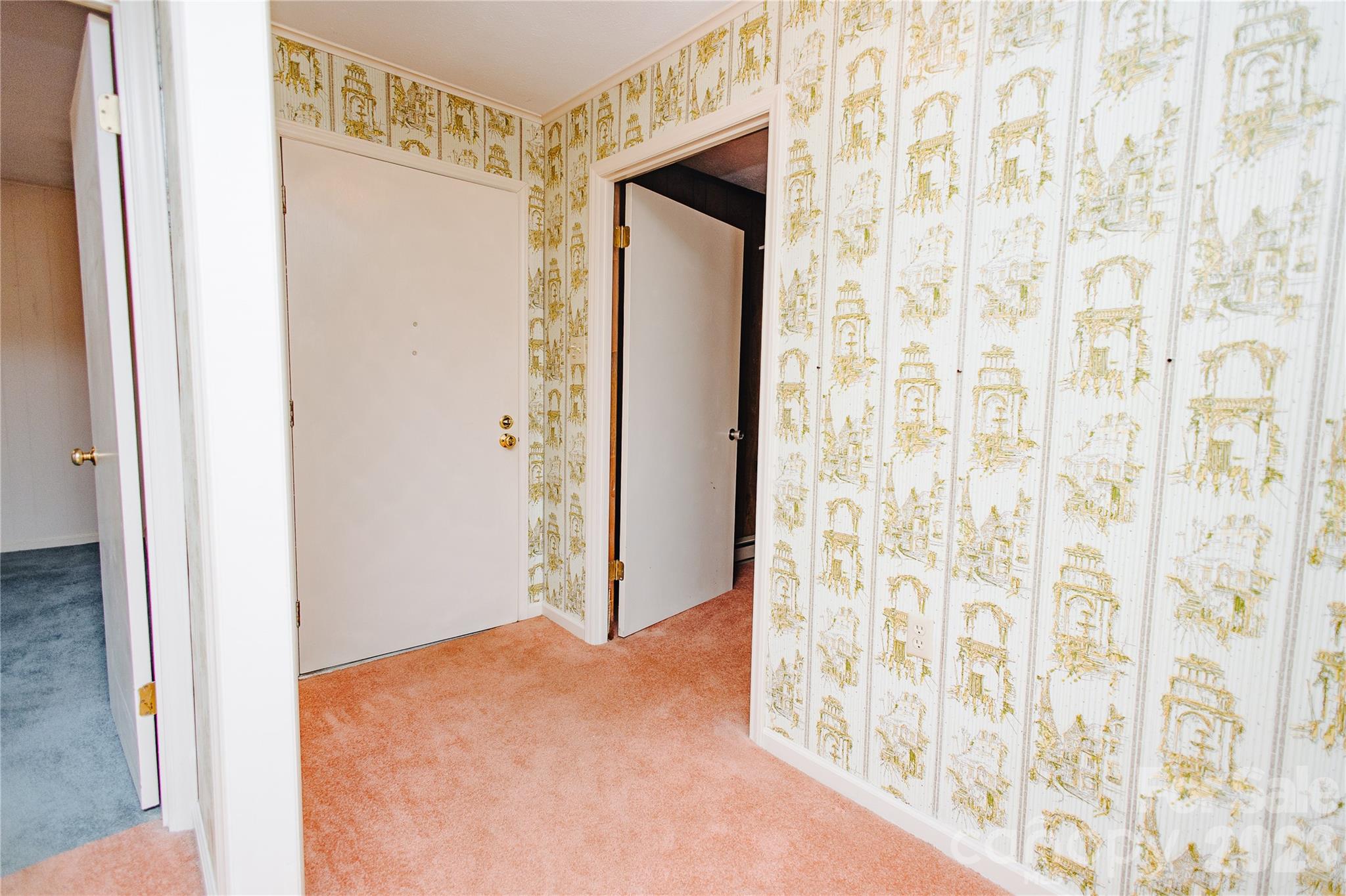 205 Bond Street Property Photo 36