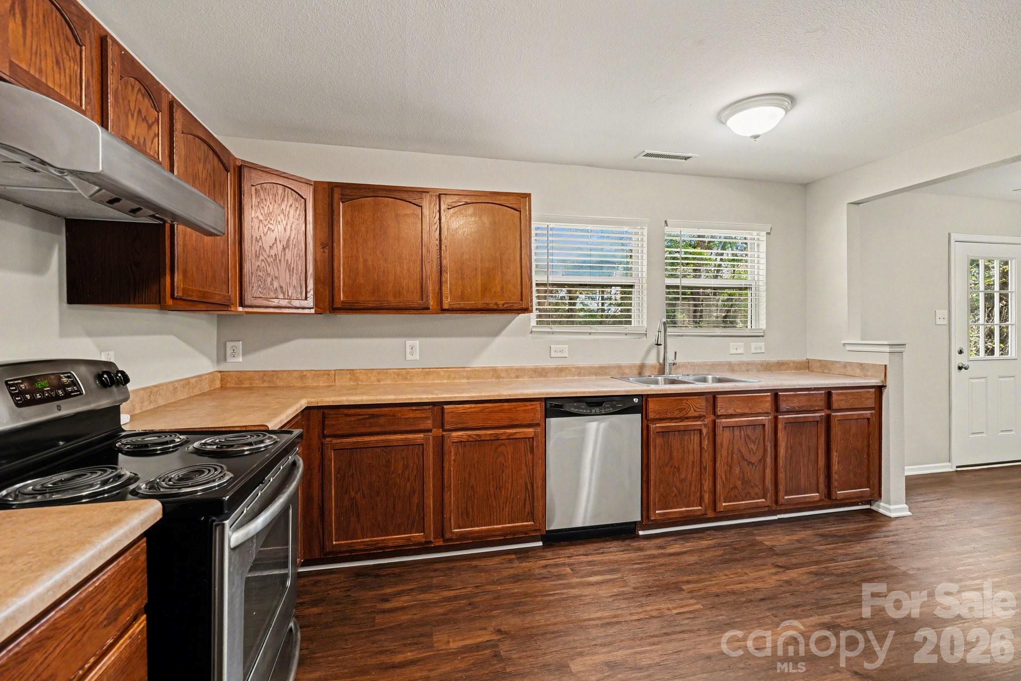 227 Morning Dew Drive Property Photo 12