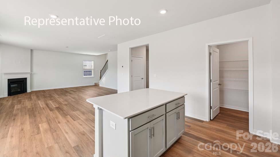6604 Barcelona Way Property Photo 6