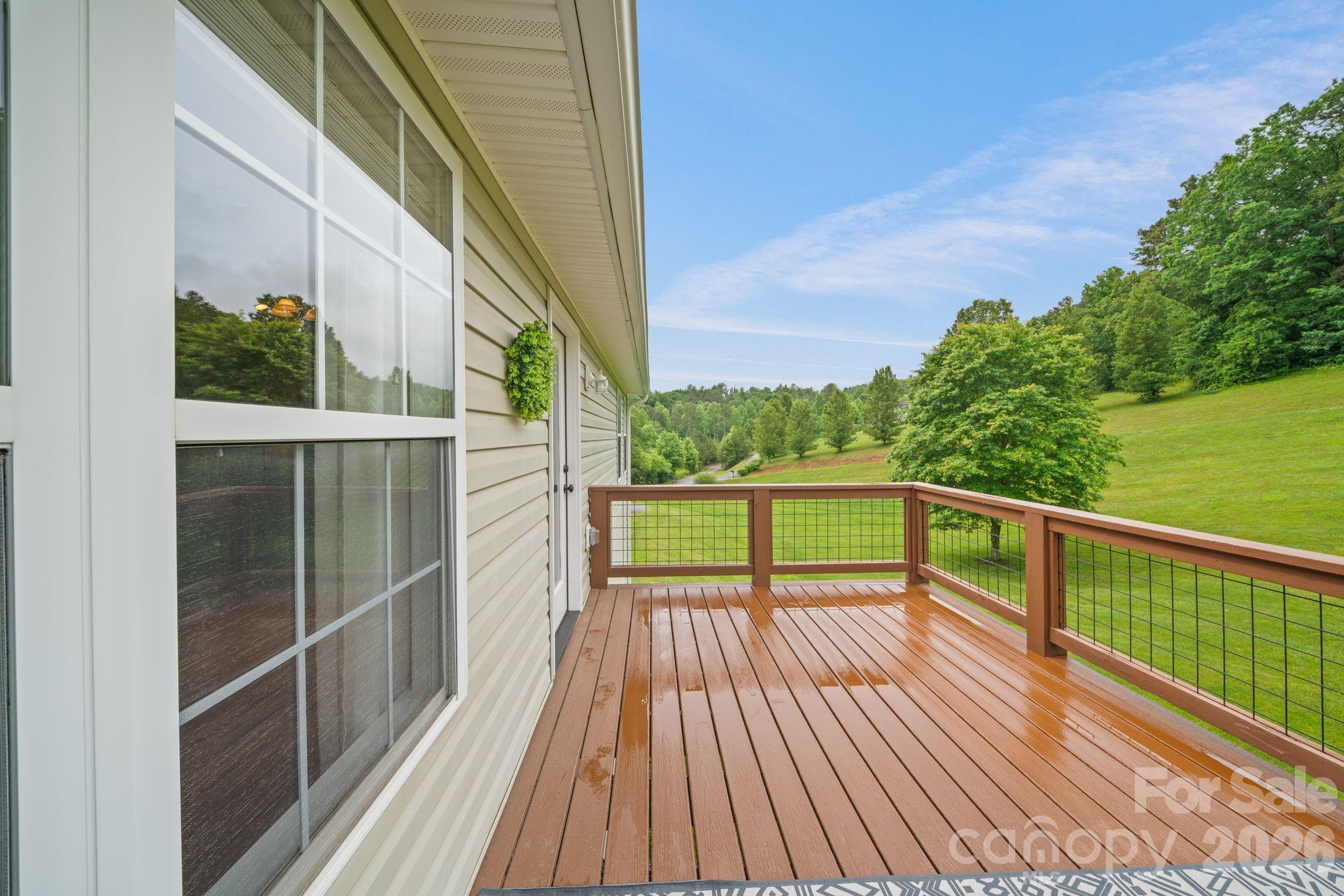 77 Sherry Lane Property Photo 16