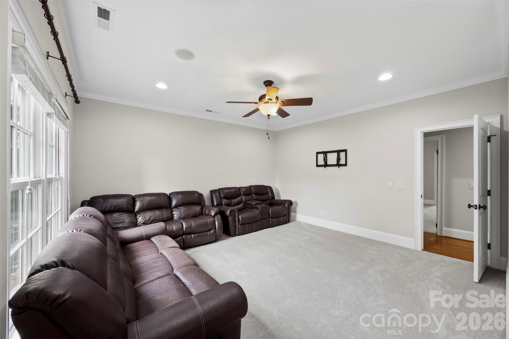 2616 Ladley Court Property Photo 26
