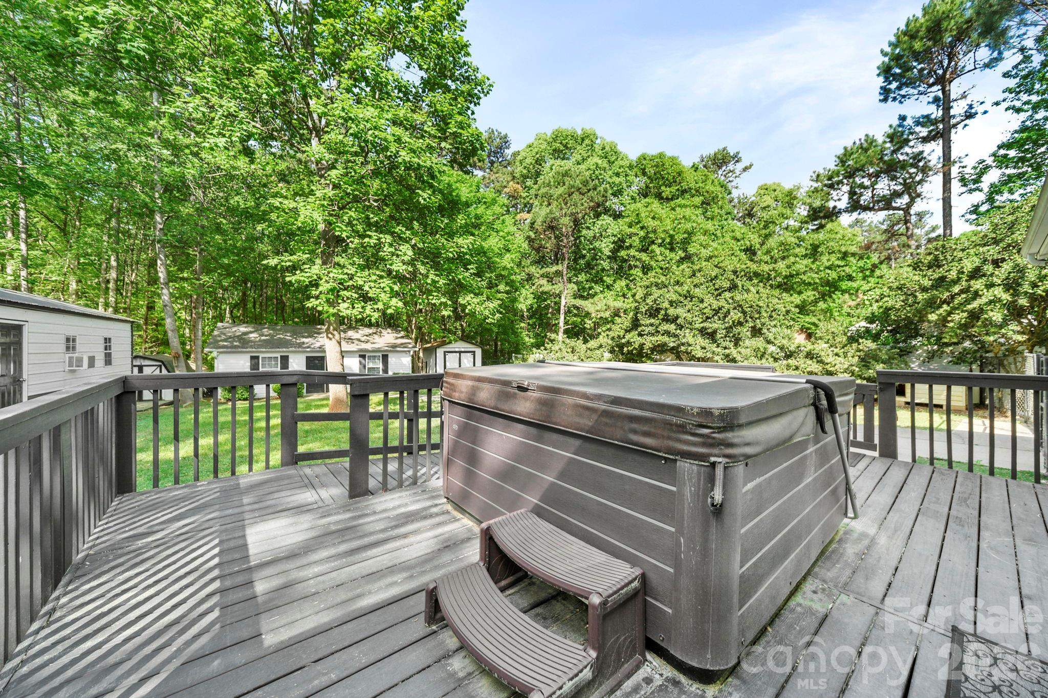 417 Old Tulip Farm Road Property Photo 25