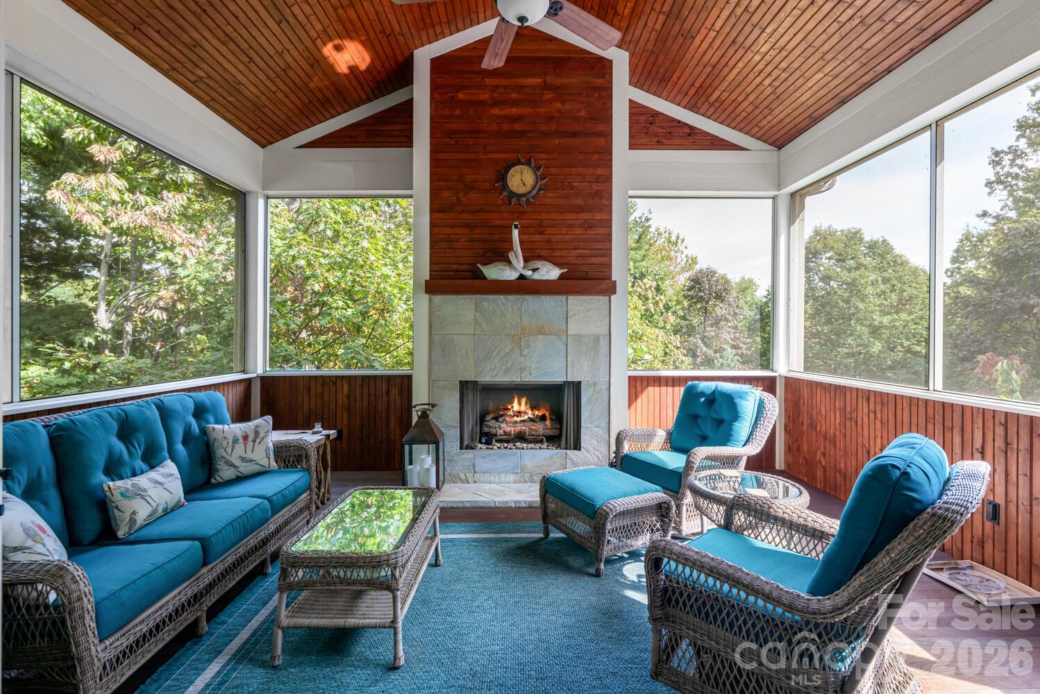 104 Mossridge Court Property Photo 28